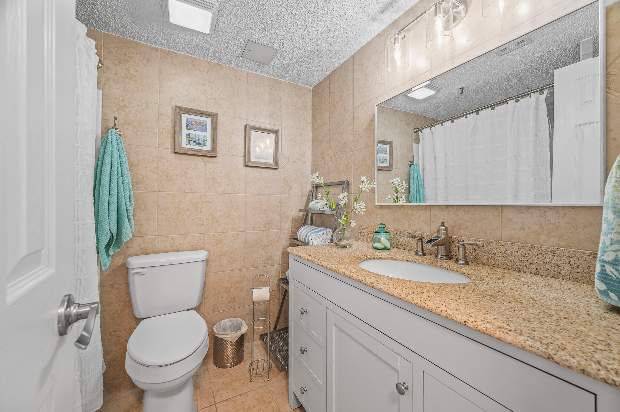 PIRATES BAY PH 1 - Residential
