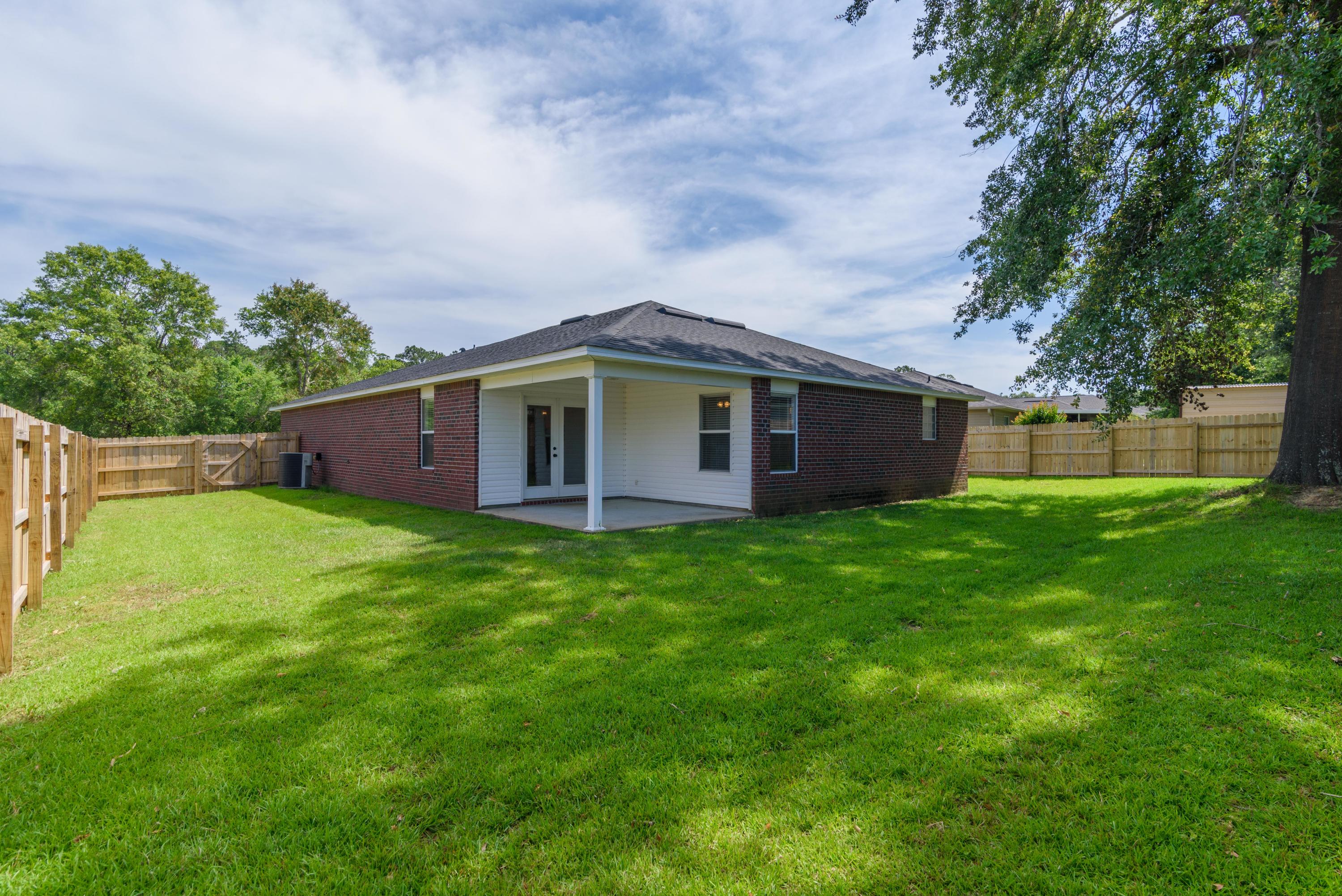 NONESUCH WAY - Residential