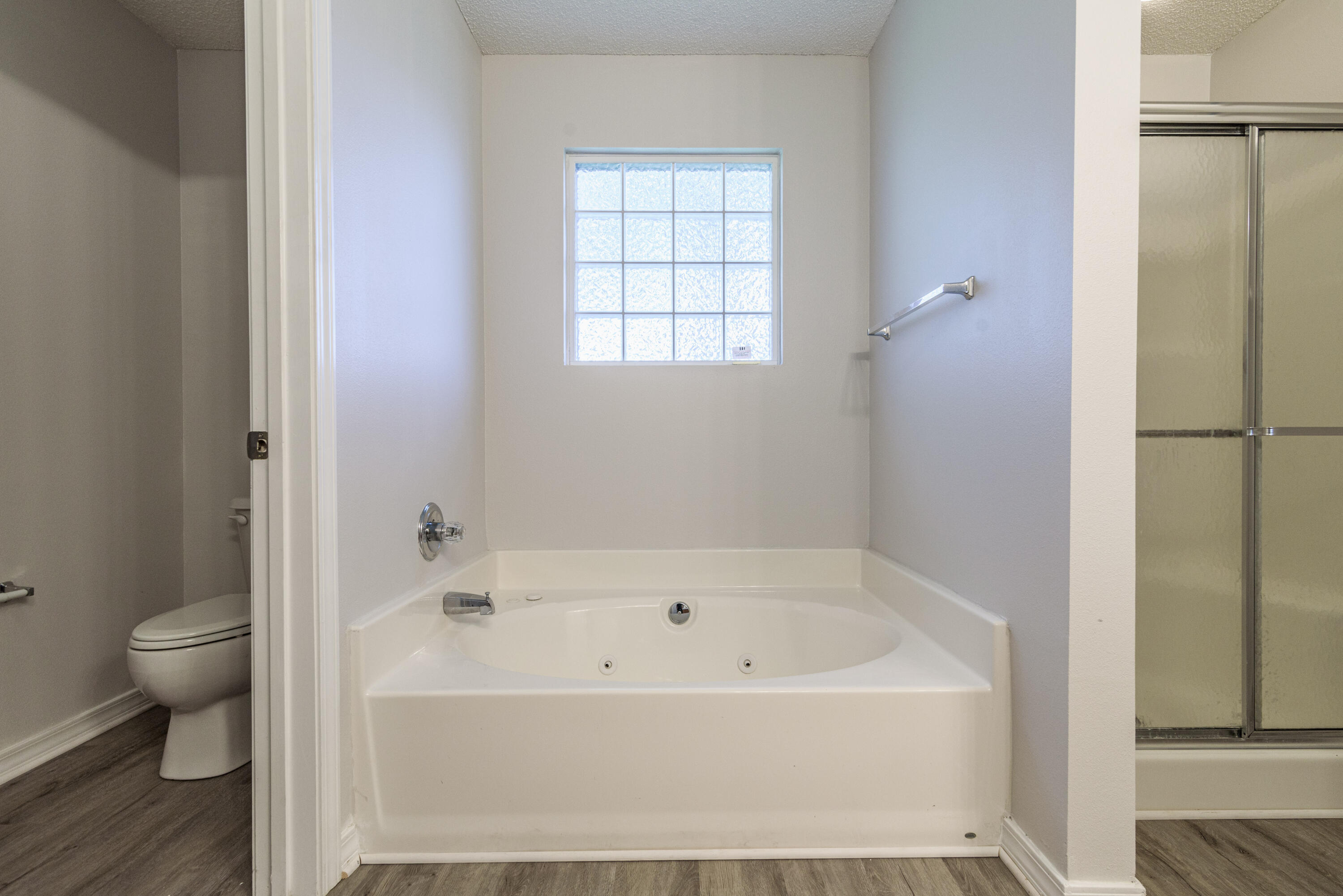 NONESUCH WAY - Residential