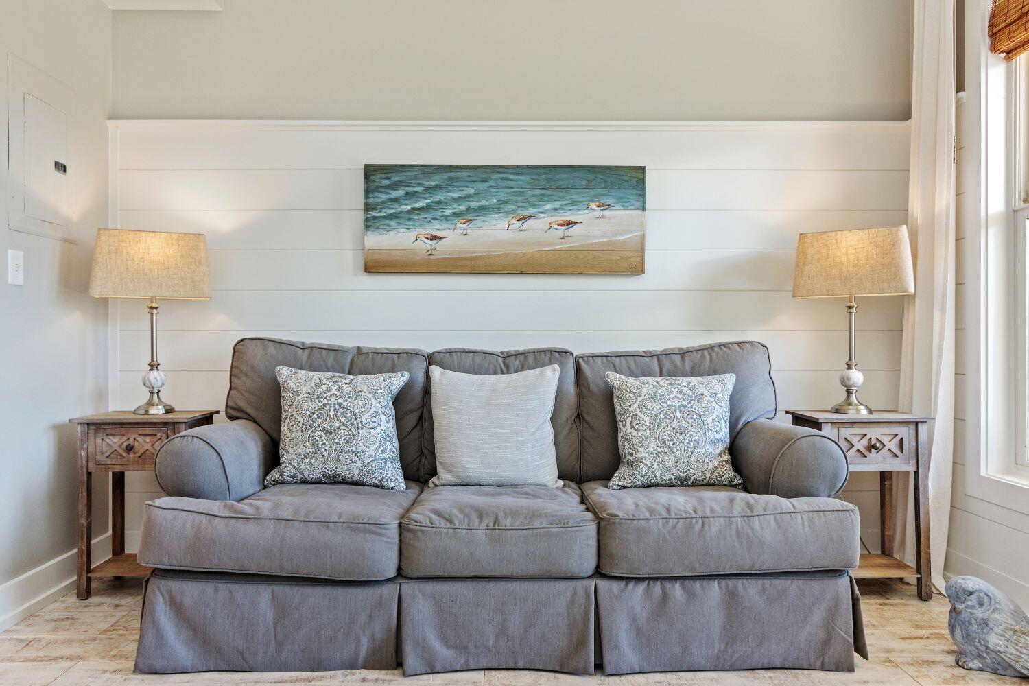 INN AT GULF PLACE - Residential