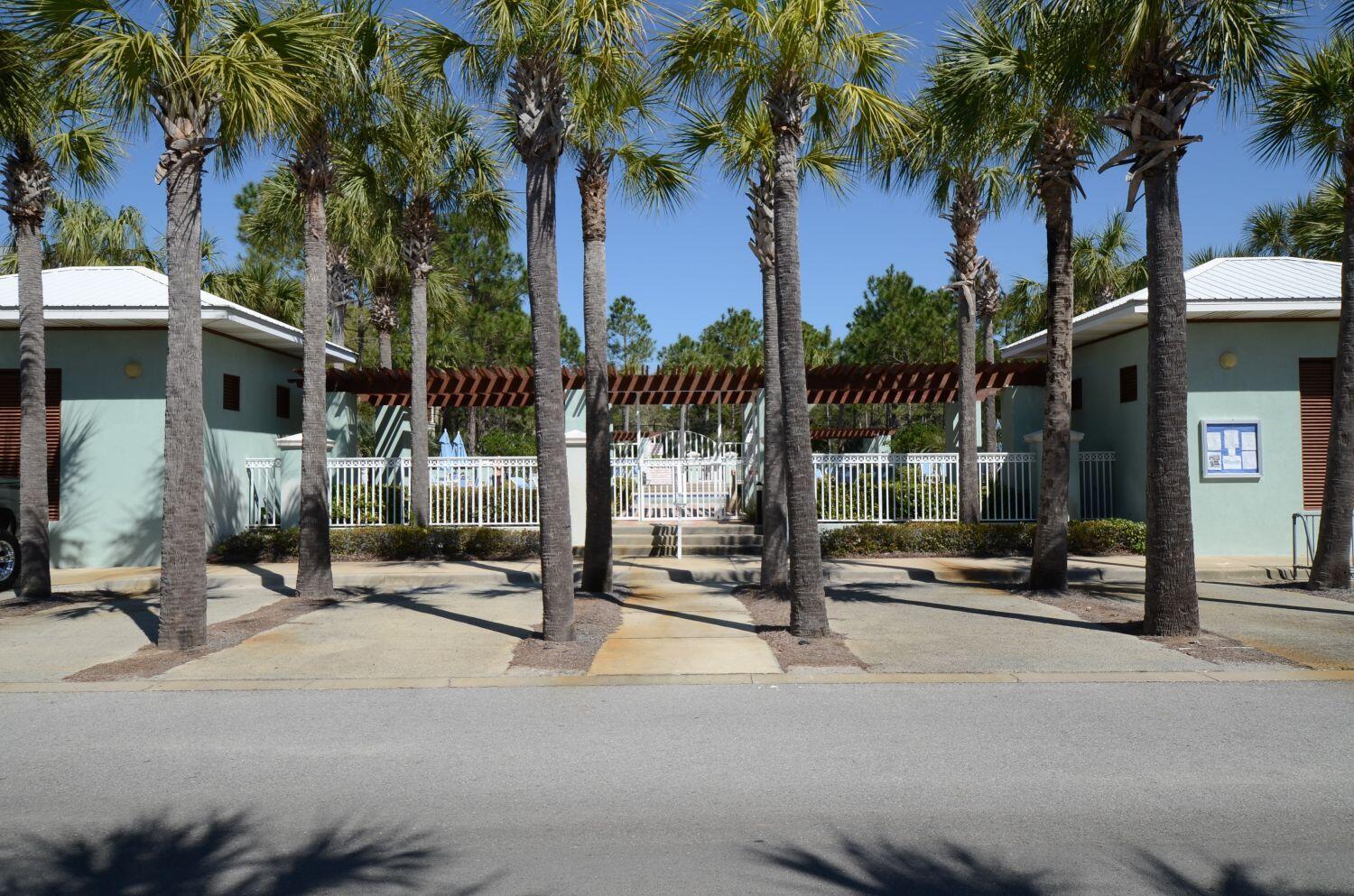 INN AT GULF PLACE - Residential