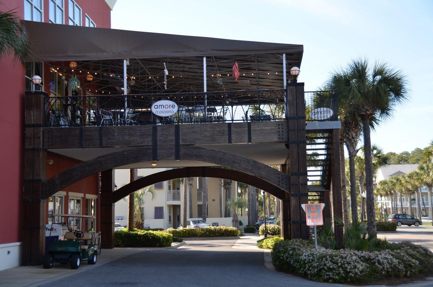 INN AT GULF PLACE - Residential