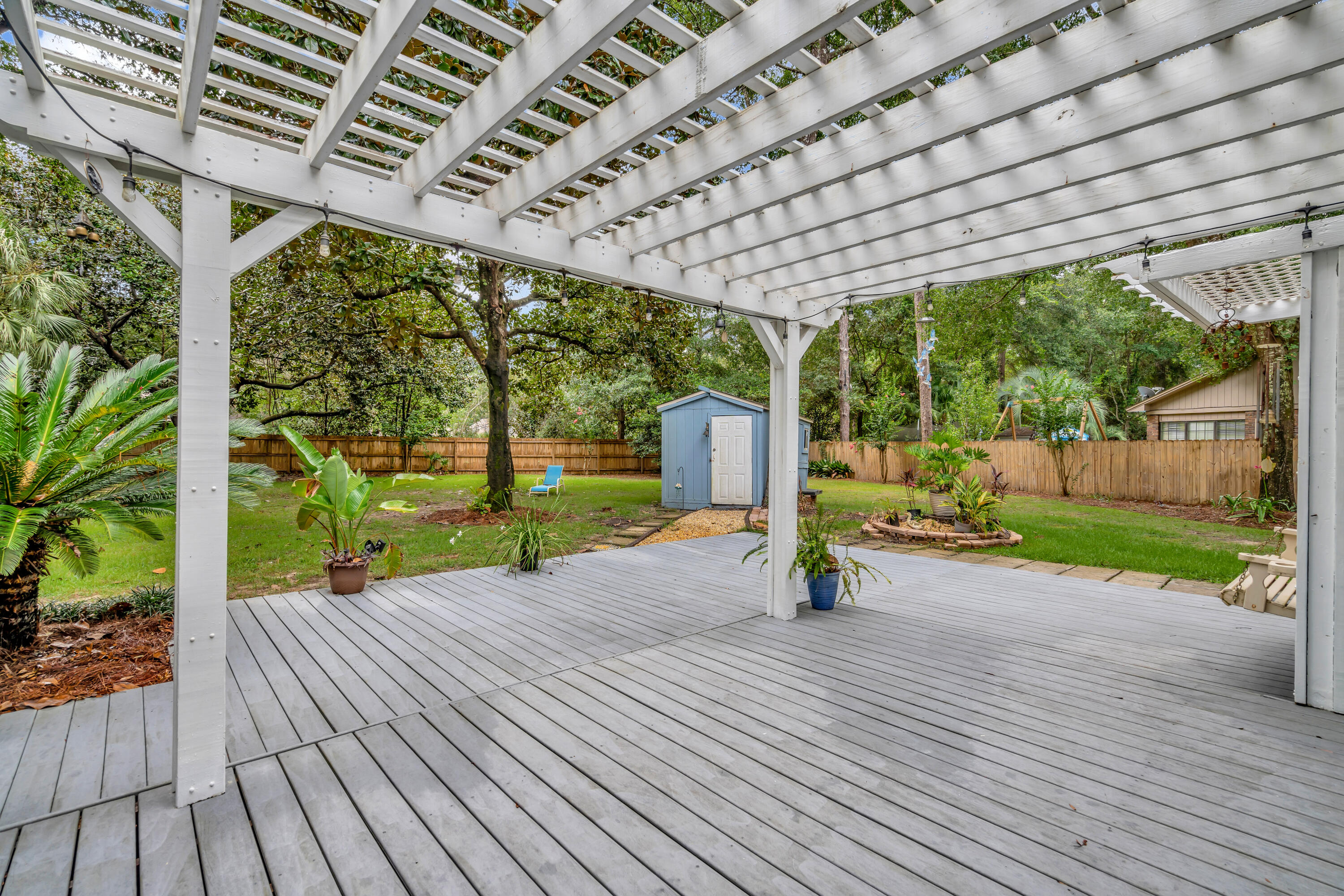 WINDWARD PH 1 BLUEWATER BAY - Residential
