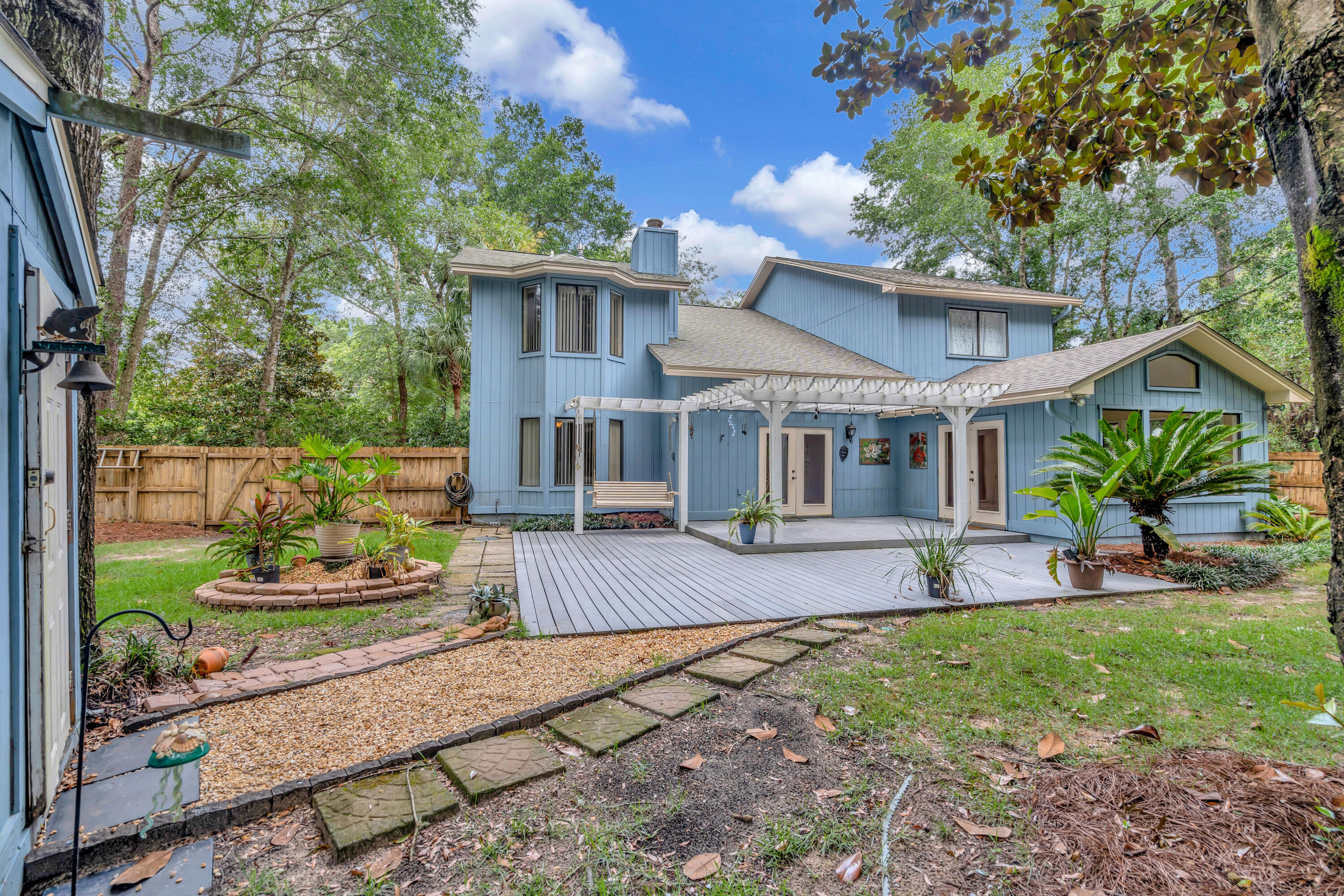 WINDWARD PH 1 BLUEWATER BAY - Residential