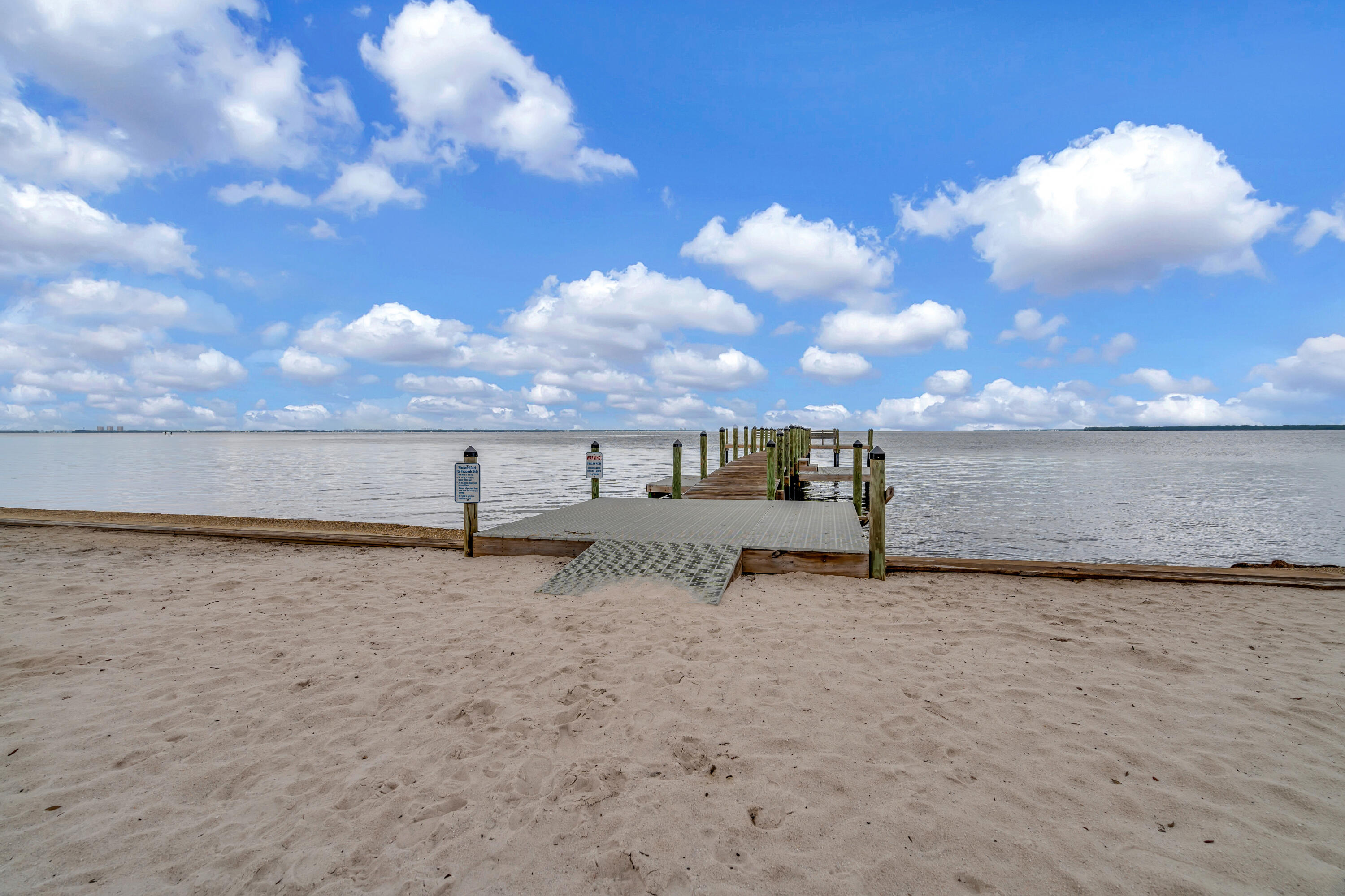 WINDWARD PH 1 BLUEWATER BAY - Residential