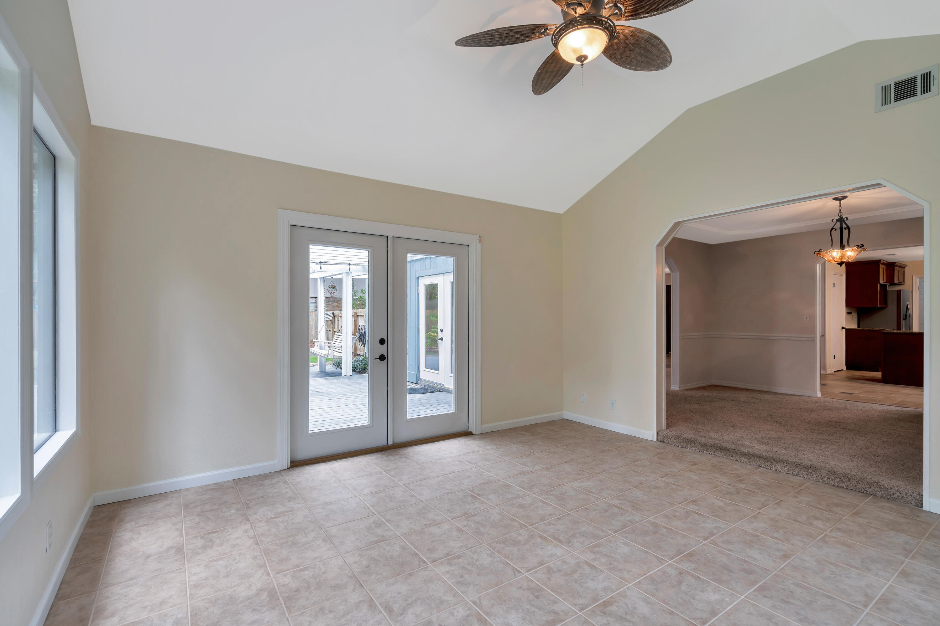 WINDWARD PH 1 BLUEWATER BAY - Residential