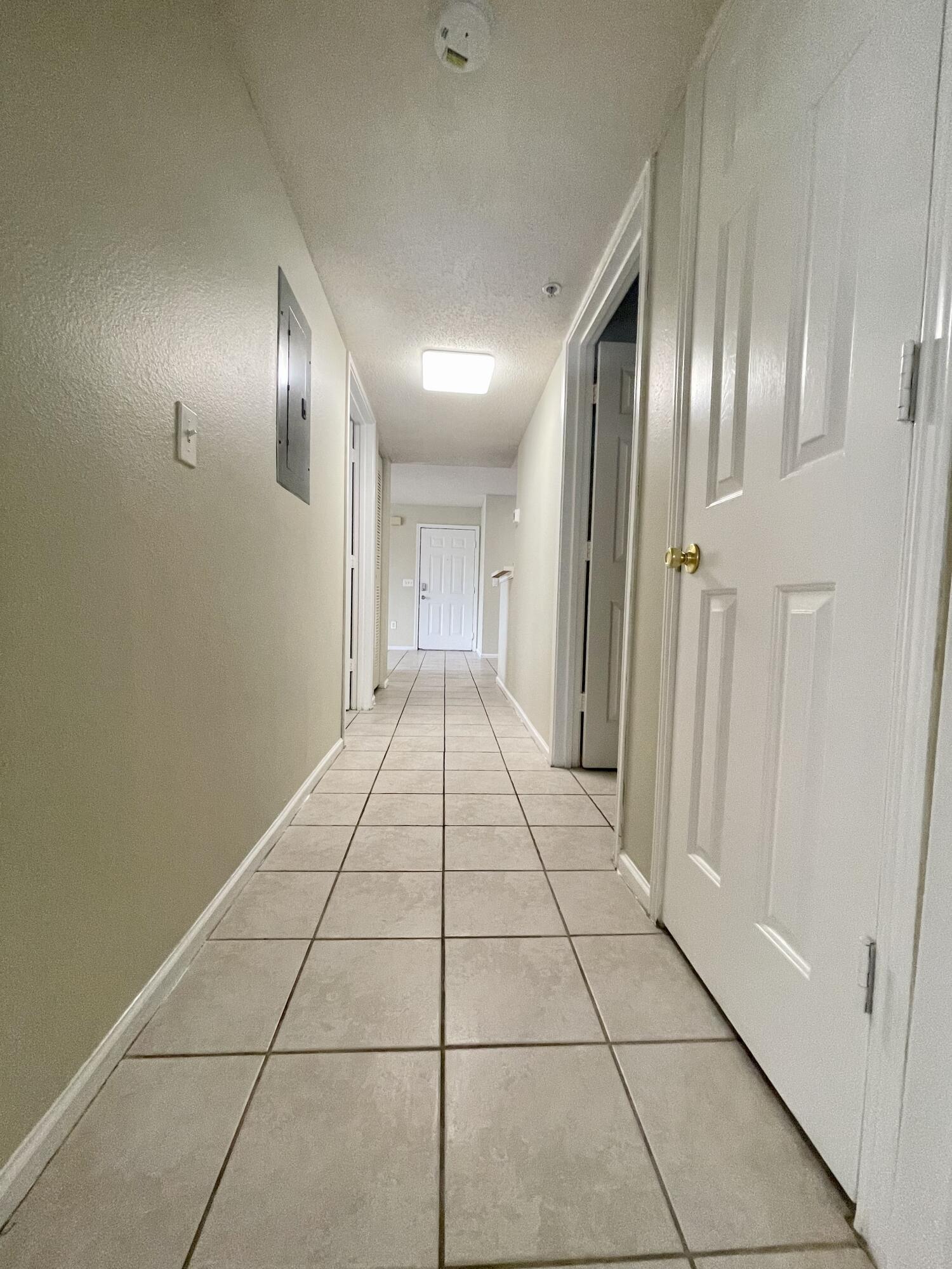 INDIAN LAKE - Residential