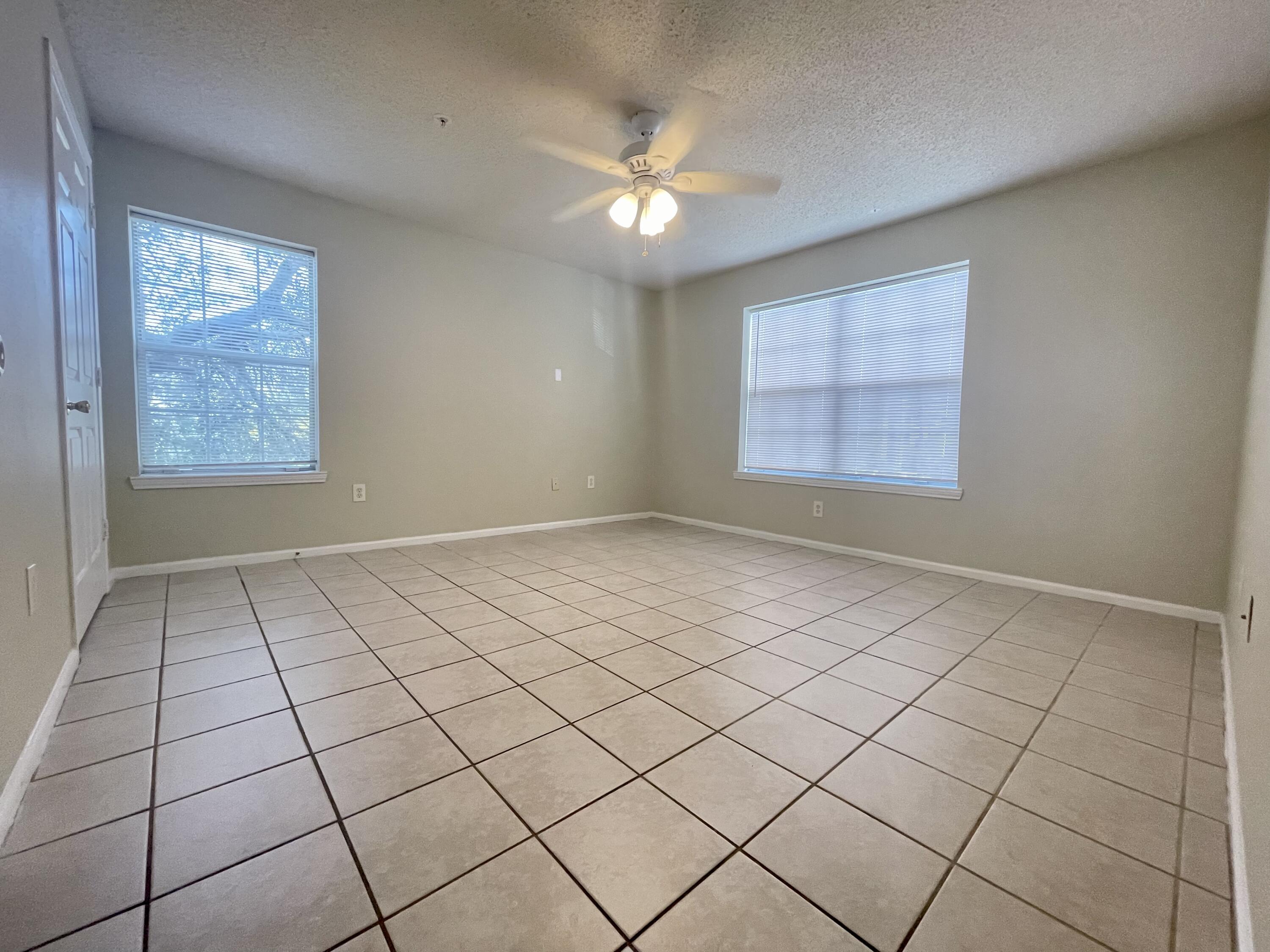 INDIAN LAKE - Residential