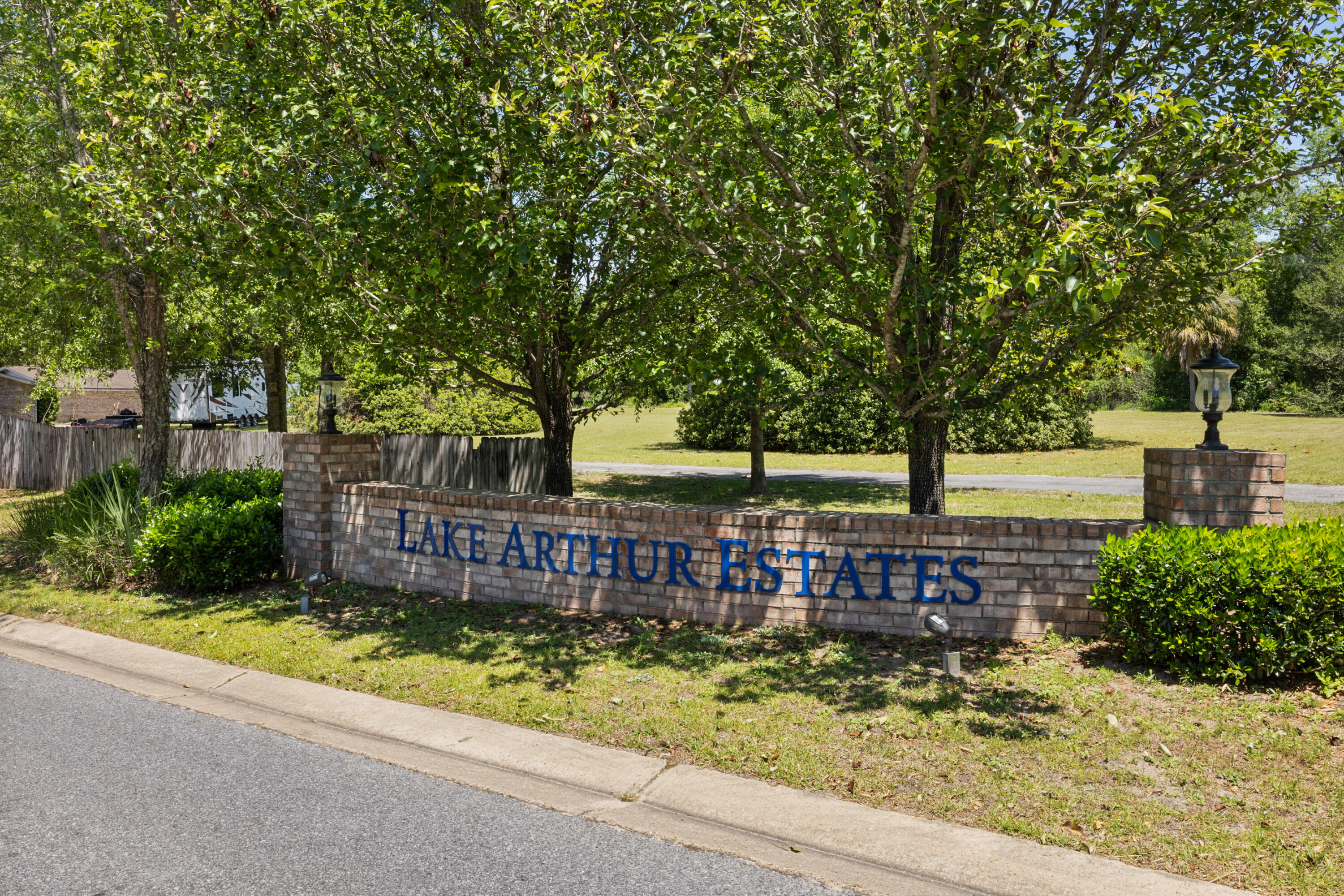 LAKE ARTHUR EST PH I - Residential