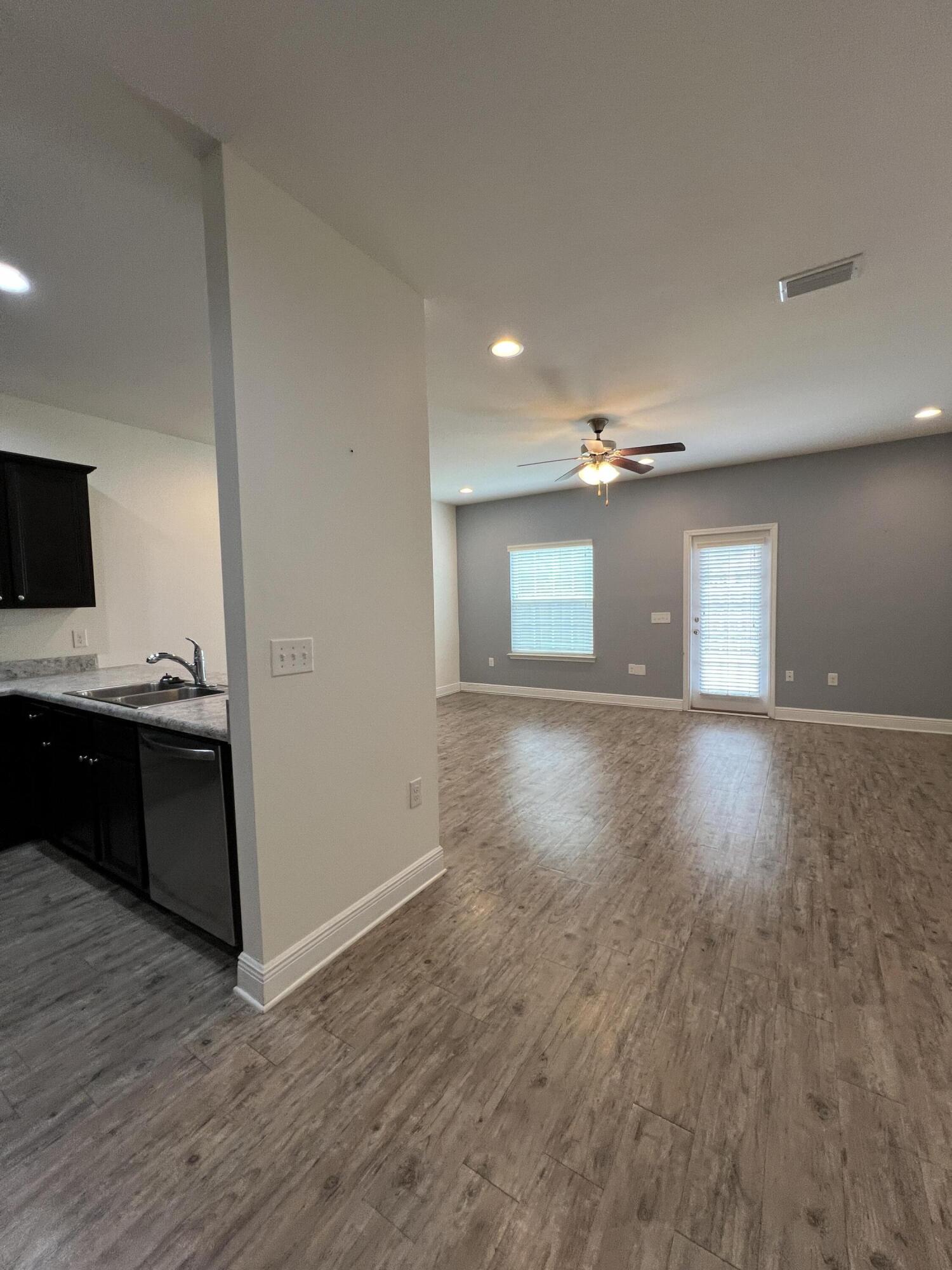 Iron Horse T/H - Residential Lease