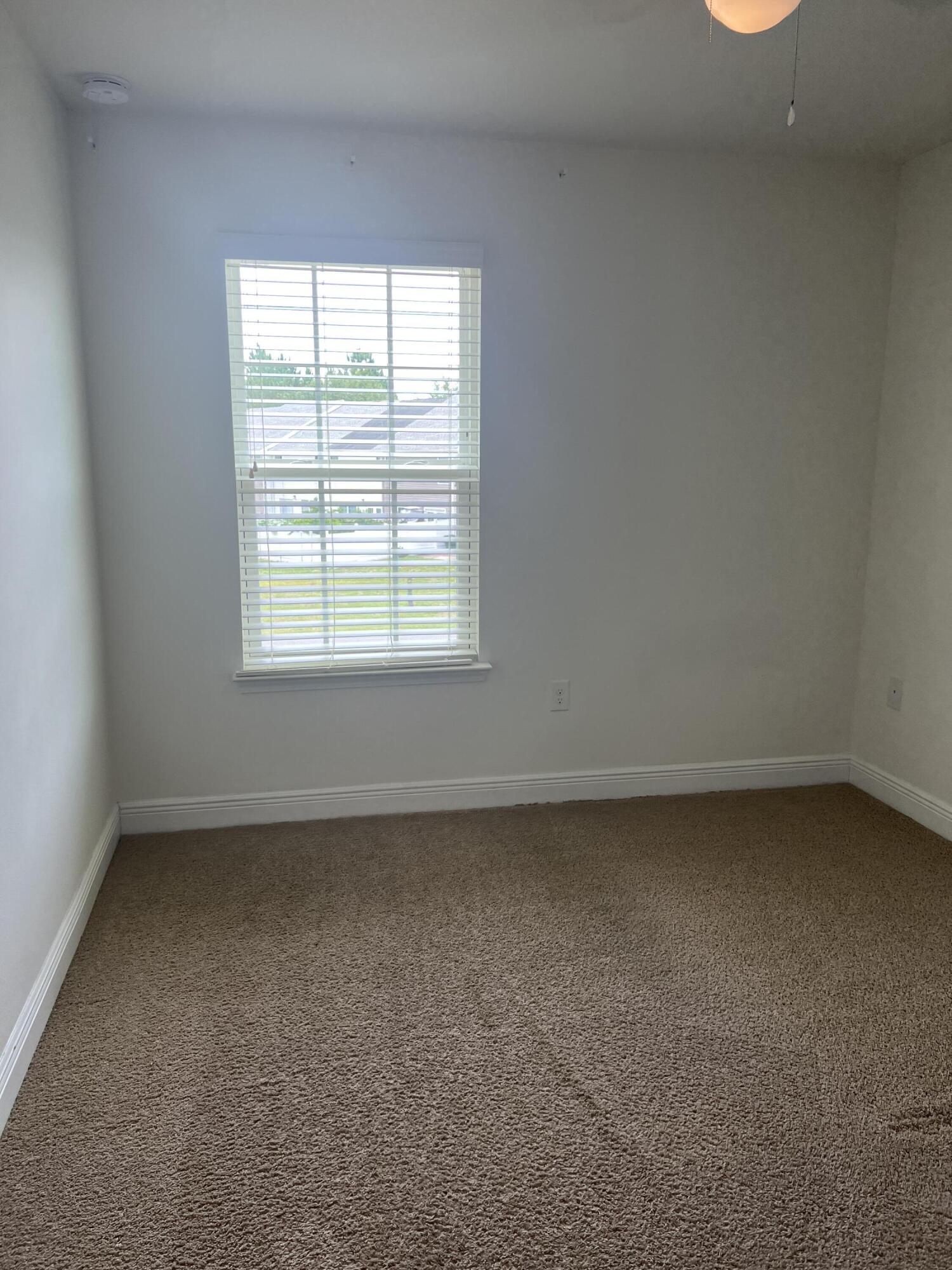 Iron Horse T/H - Residential Lease