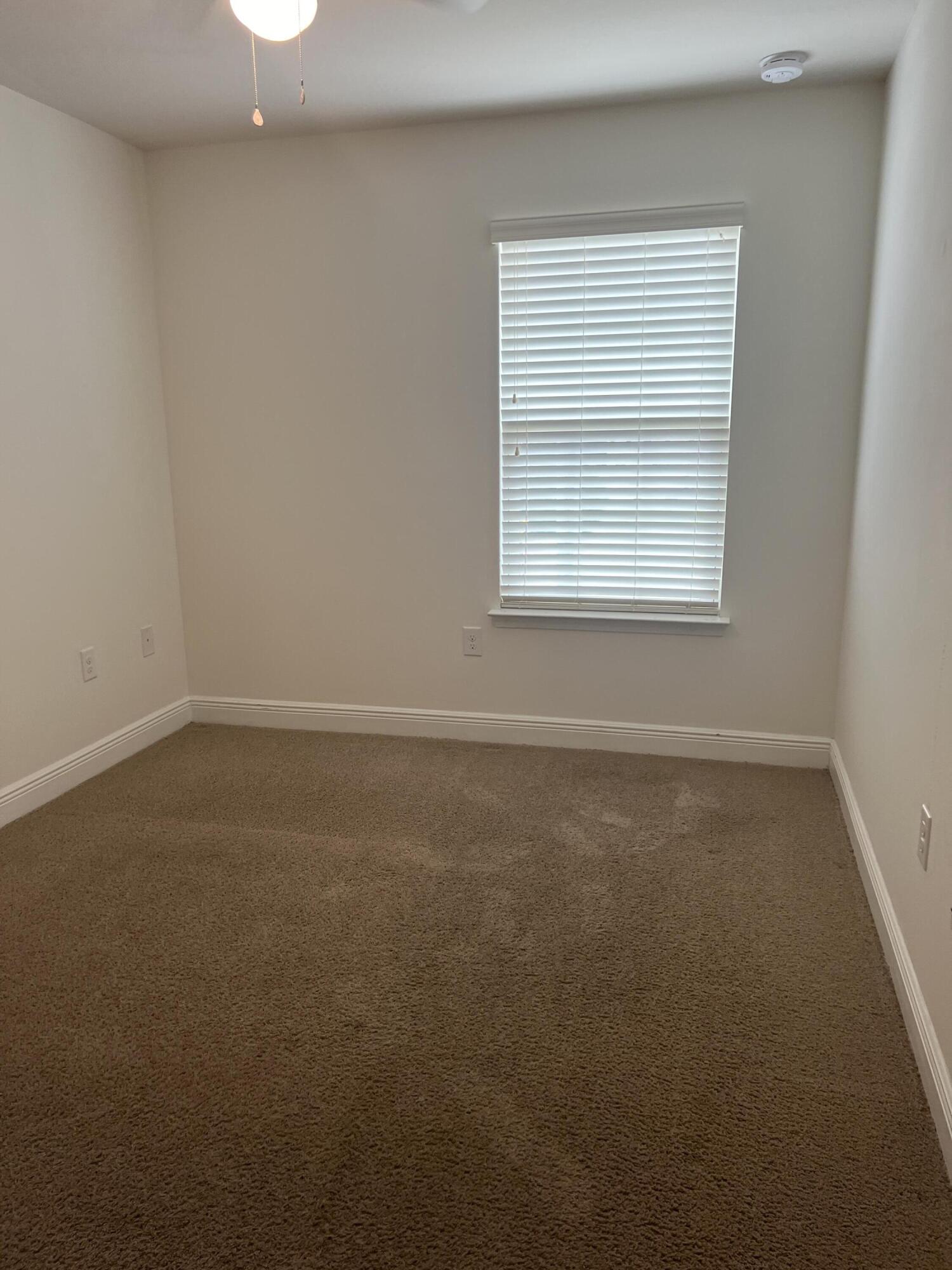 Iron Horse T/H - Residential Lease