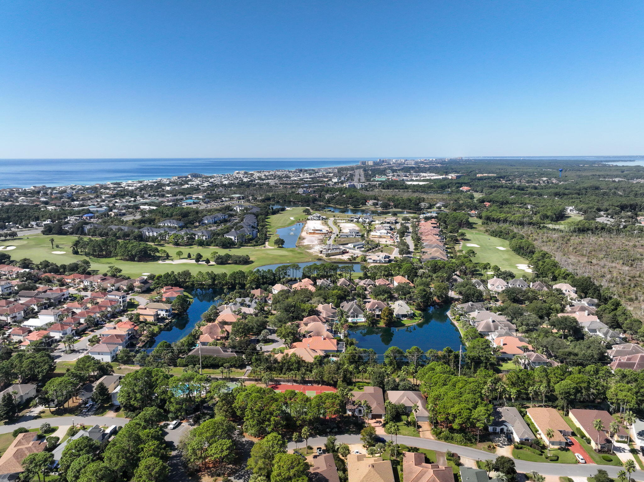 EMERALD LAKES PH 2 - Residential