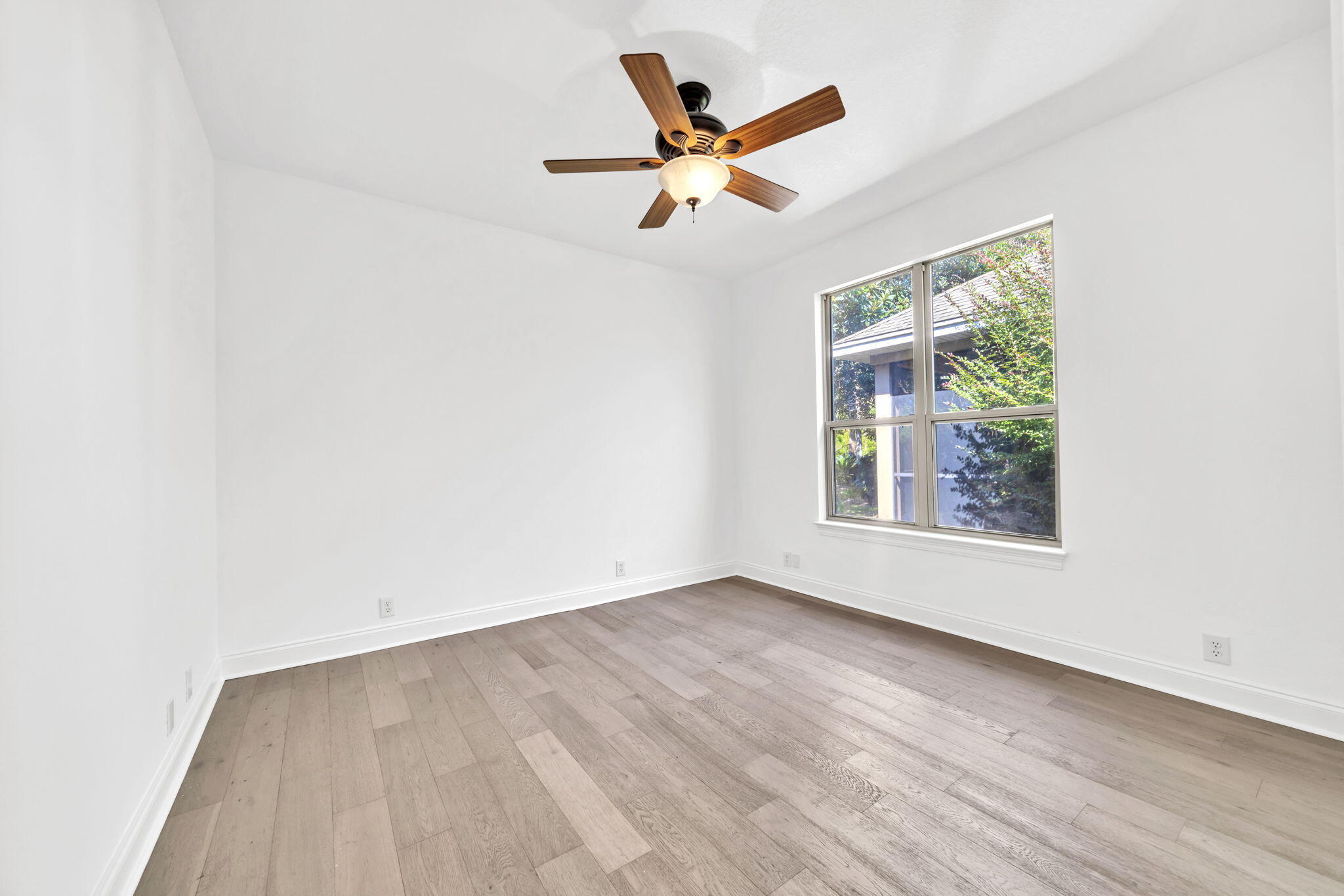 EMERALD LAKES PH 2 - Residential