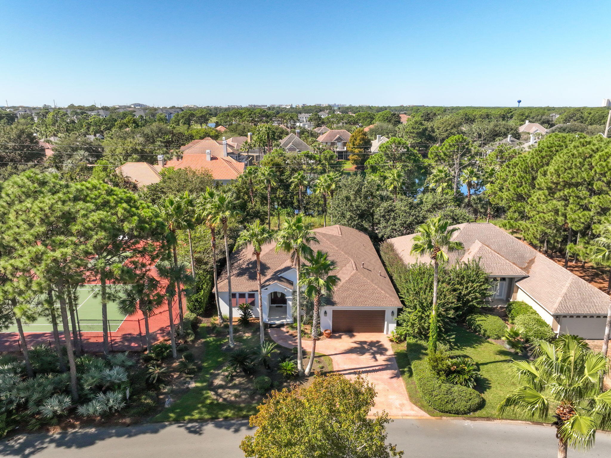 EMERALD LAKES PH 2 - Residential