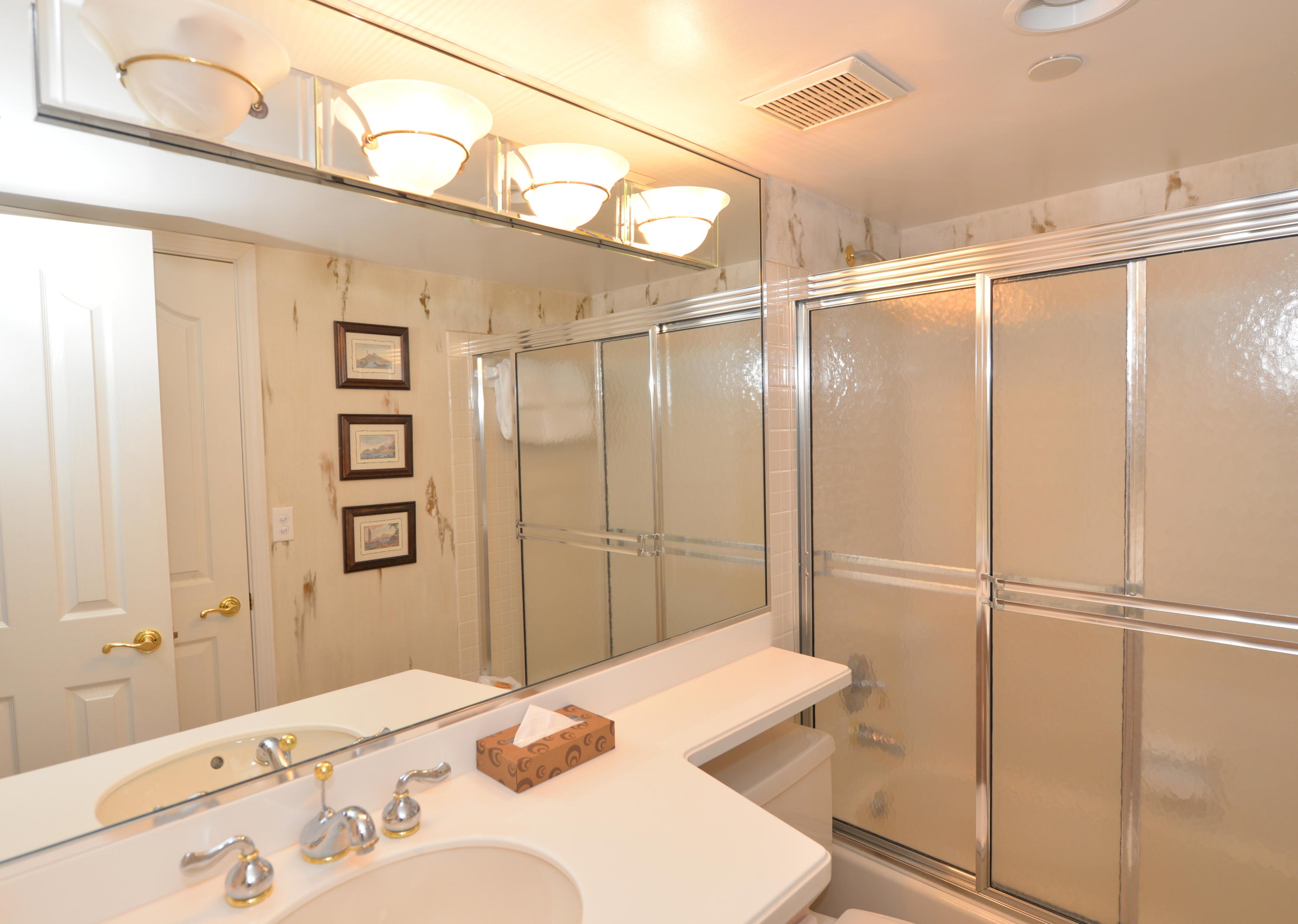 BEACHSIDE 1 CONDO - Residential