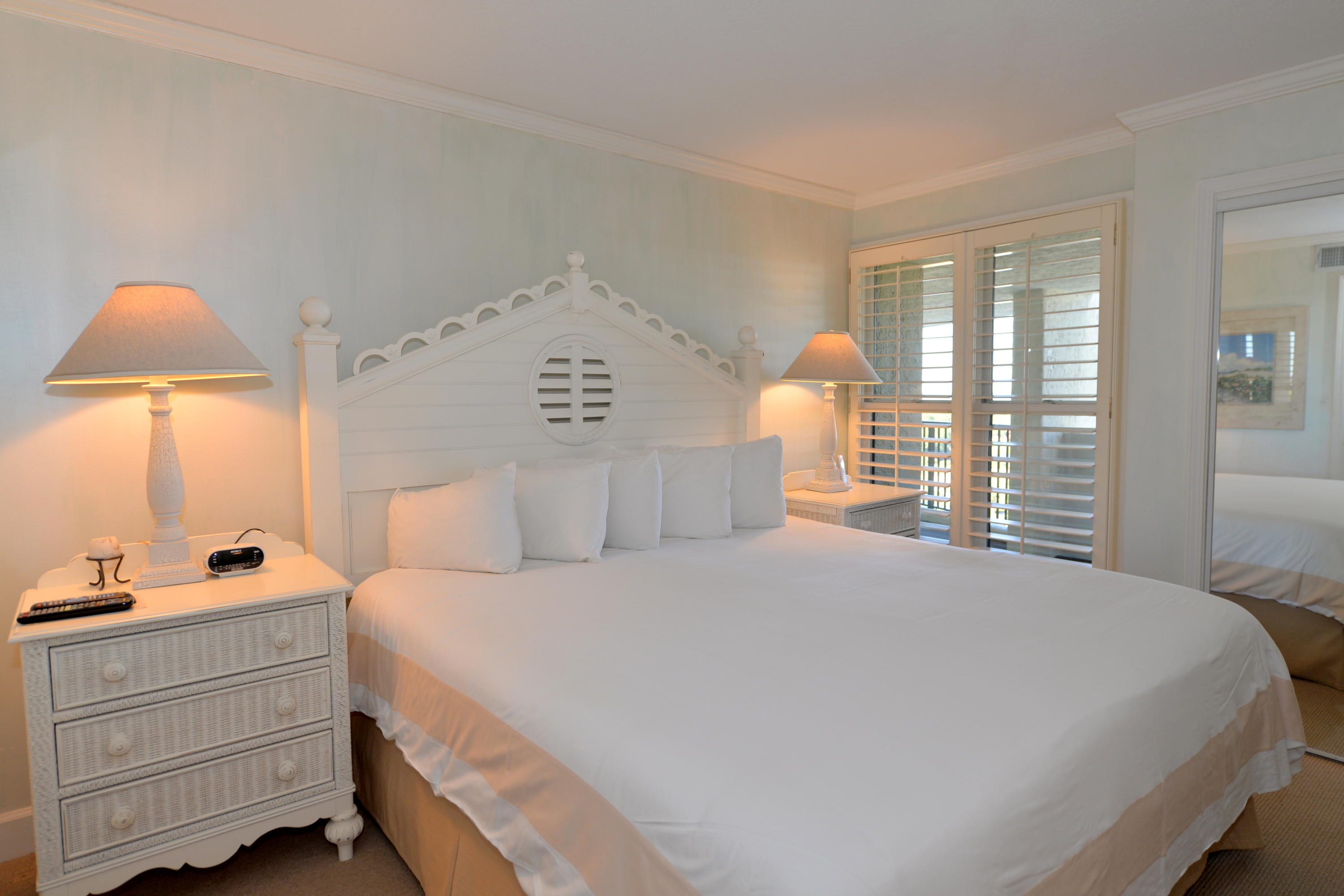 BEACHSIDE 1 CONDO - Residential