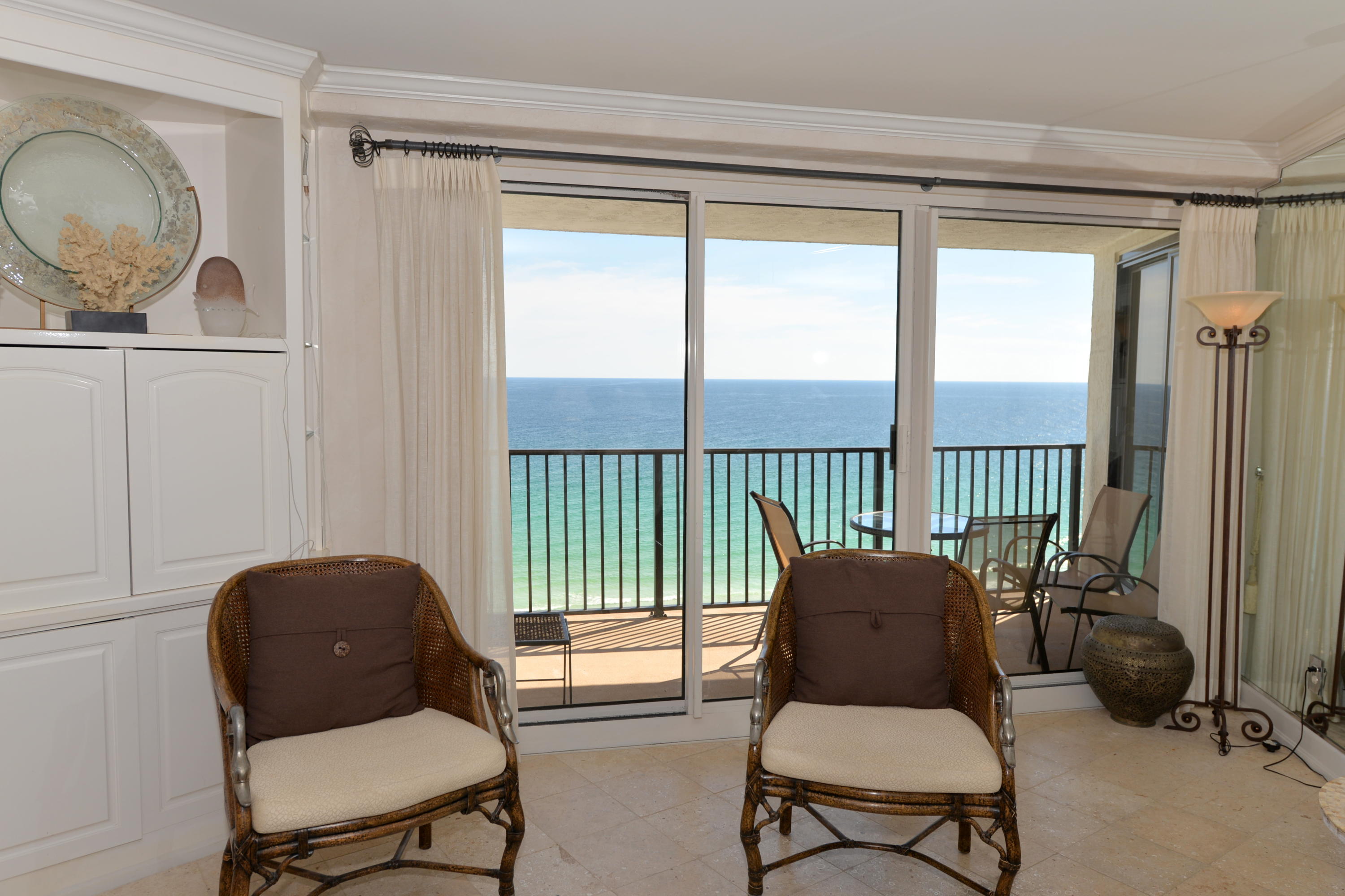 BEACHSIDE 1 CONDO - Residential