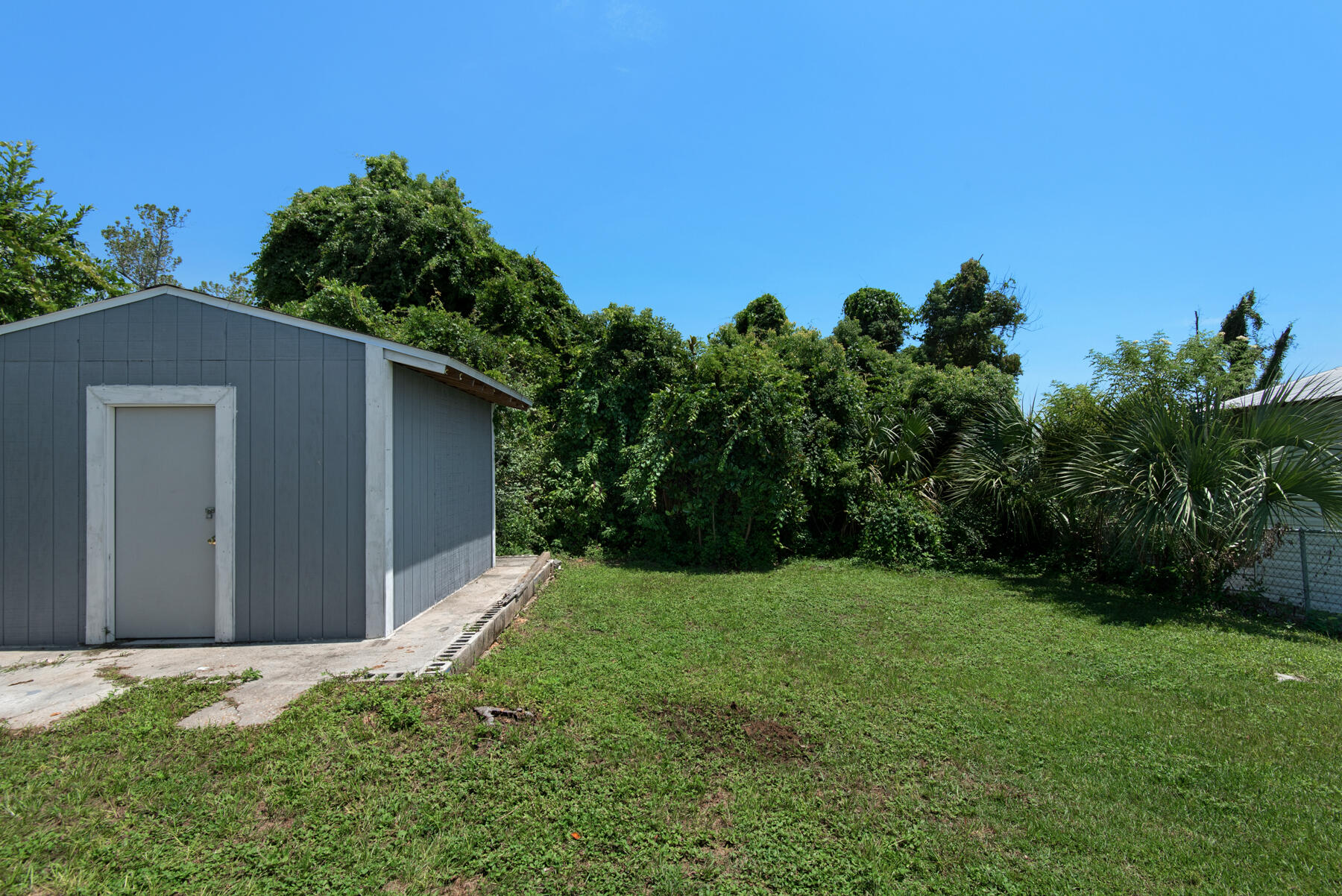 PINE CREST ADDN TO CALLAWAY - Residential