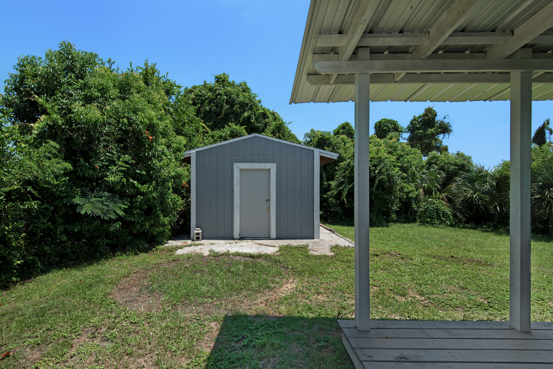 PINE CREST ADDN TO CALLAWAY - Residential