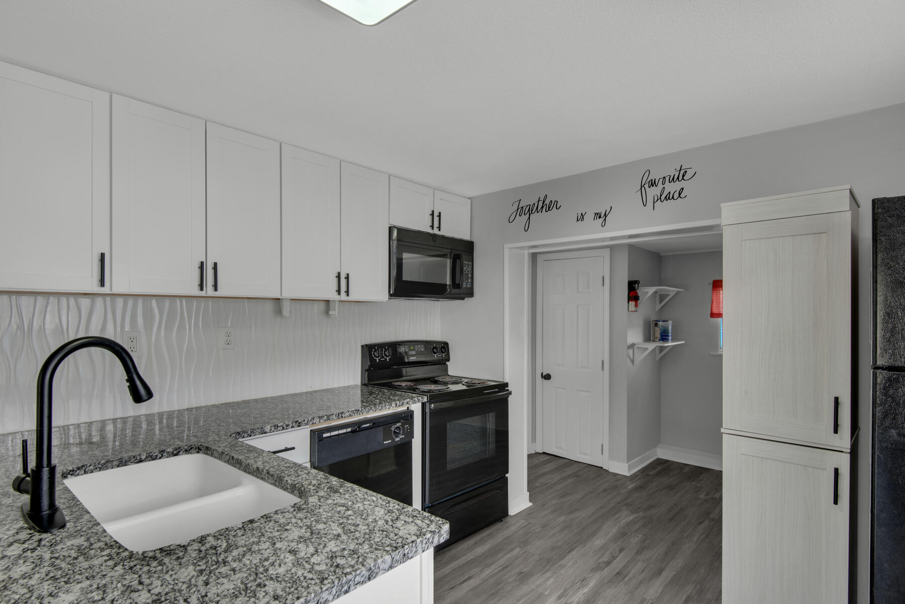 PINE CREST ADDN TO CALLAWAY - Residential