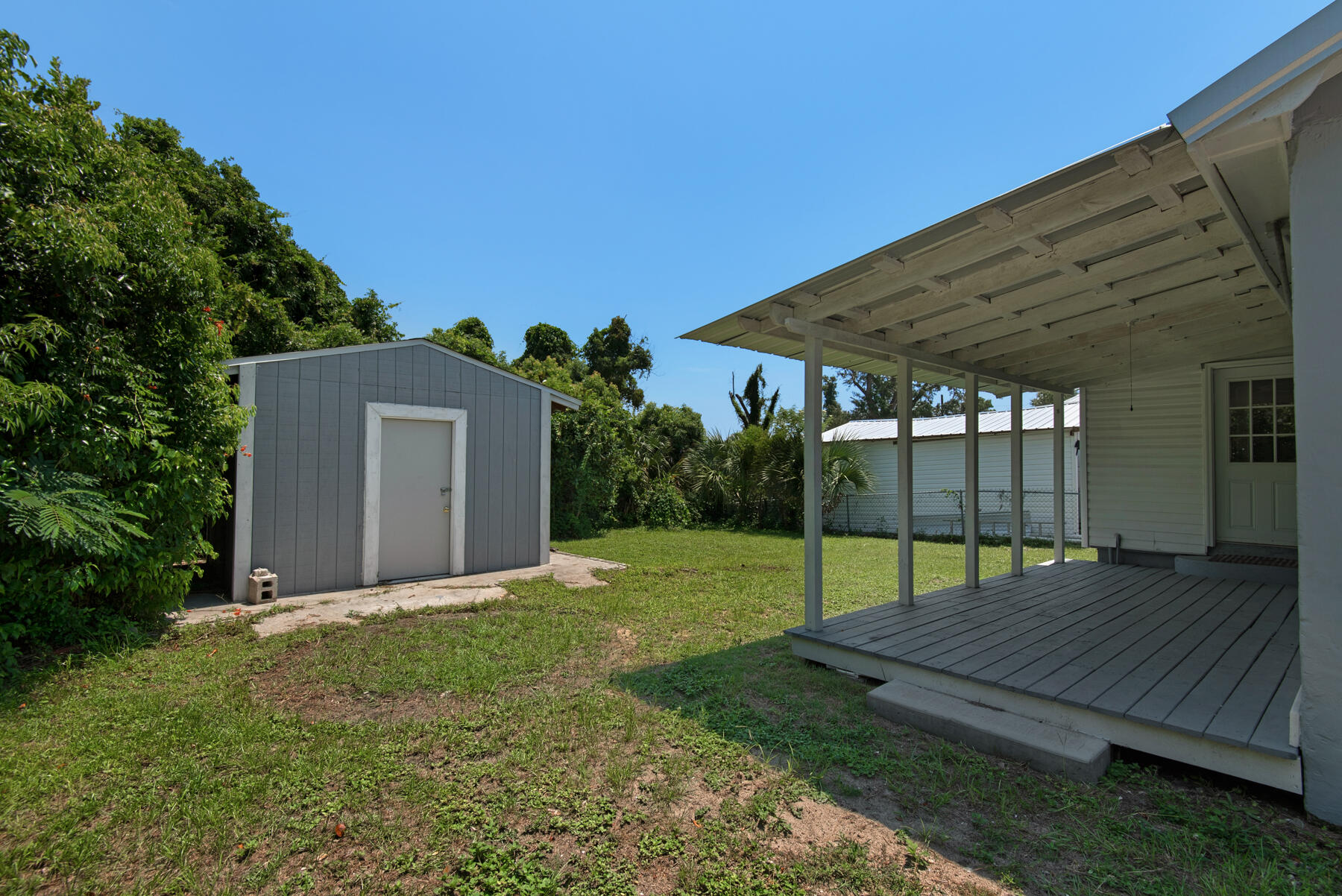 PINE CREST ADDN TO CALLAWAY - Residential