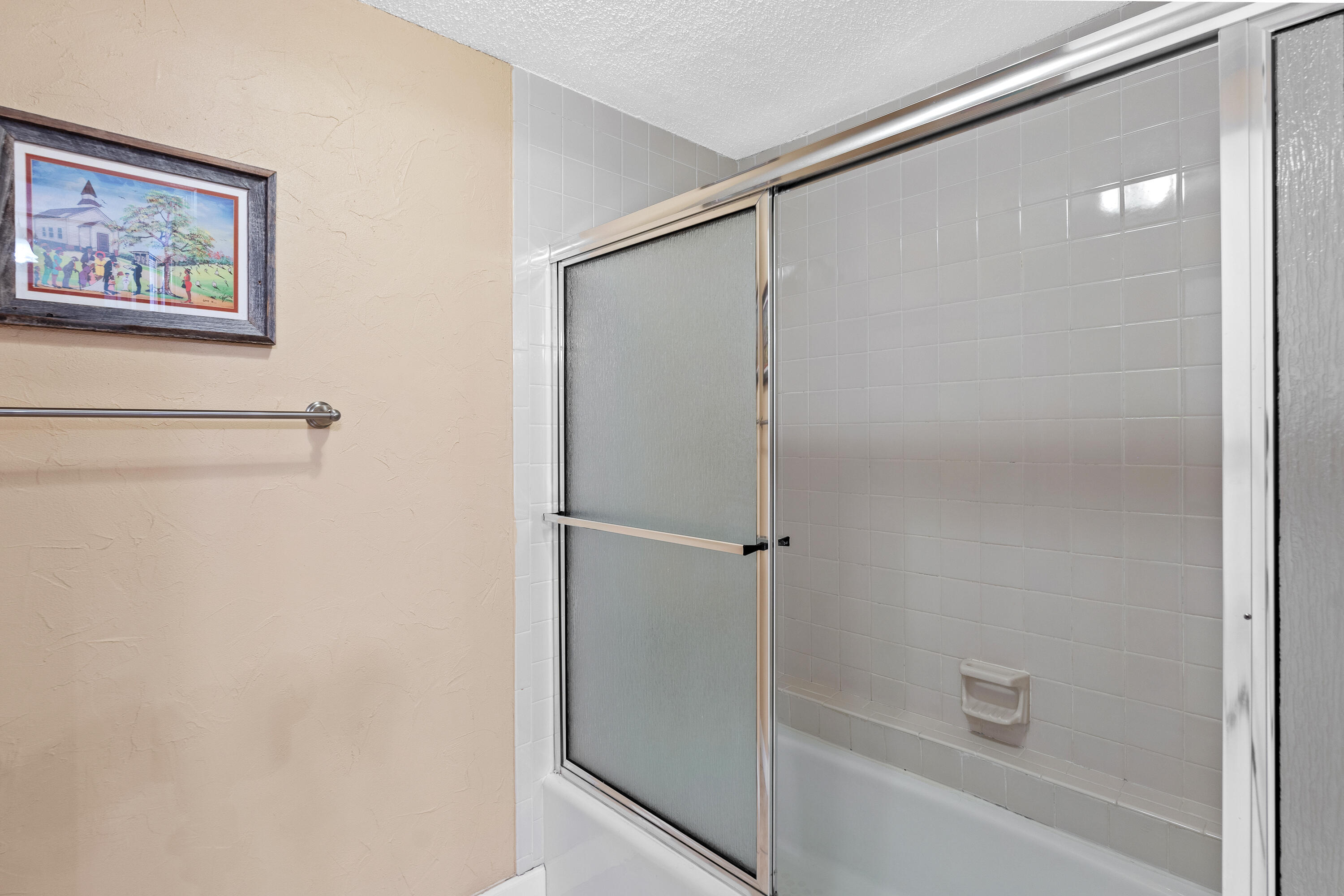 PLAYERS CLUB ON THE BAY THE - Residential