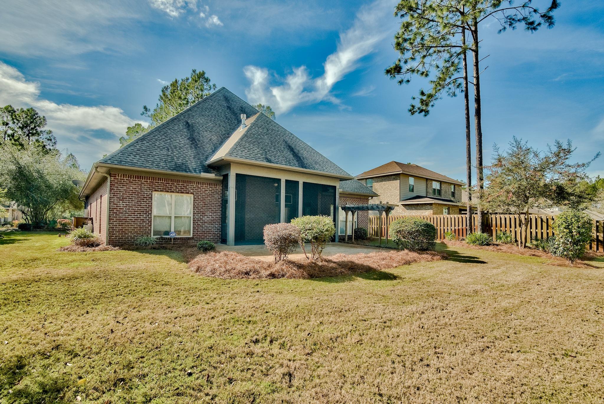 HAMMOCK BAY - Residential