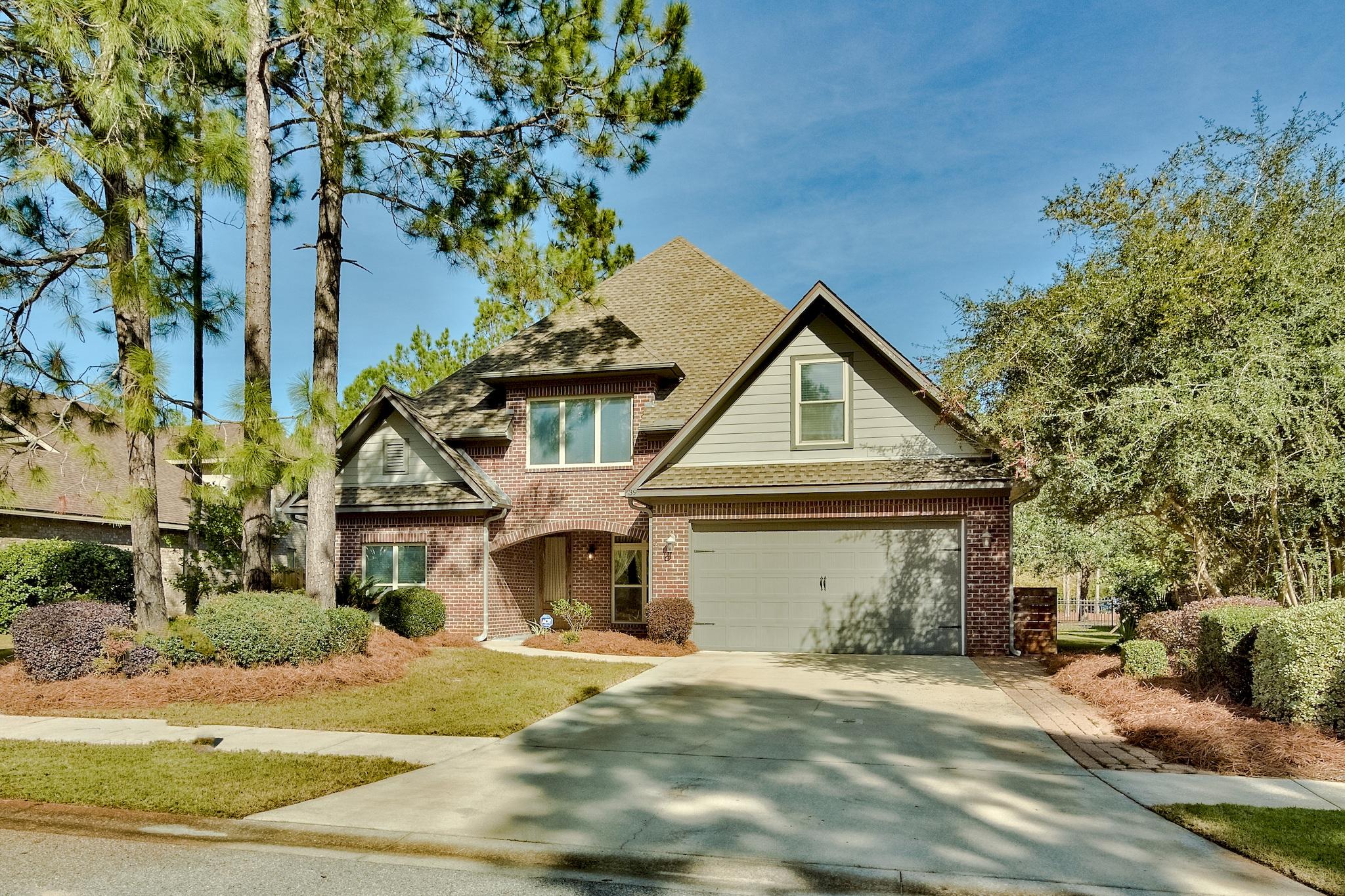 HAMMOCK BAY - Residential