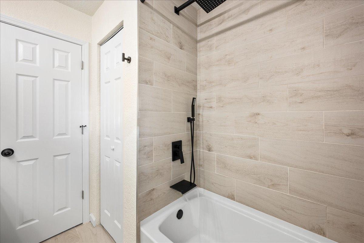 OAKCREST F & G PLAT 1 - Residential