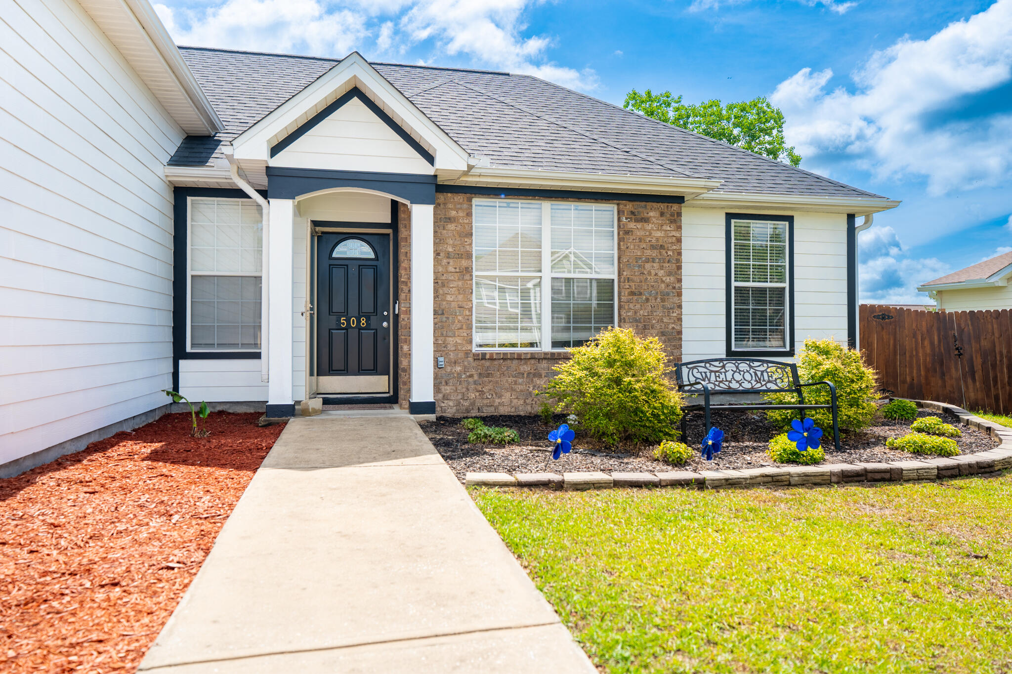 SANDY RIDGE ESTATES - Residential