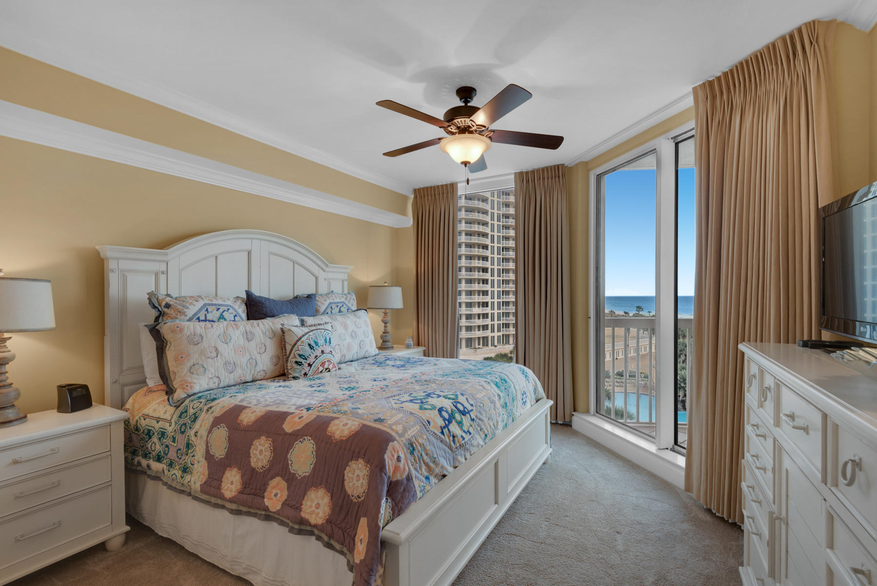 ST. MAARTEN AT SILVER SHELLS - Residential