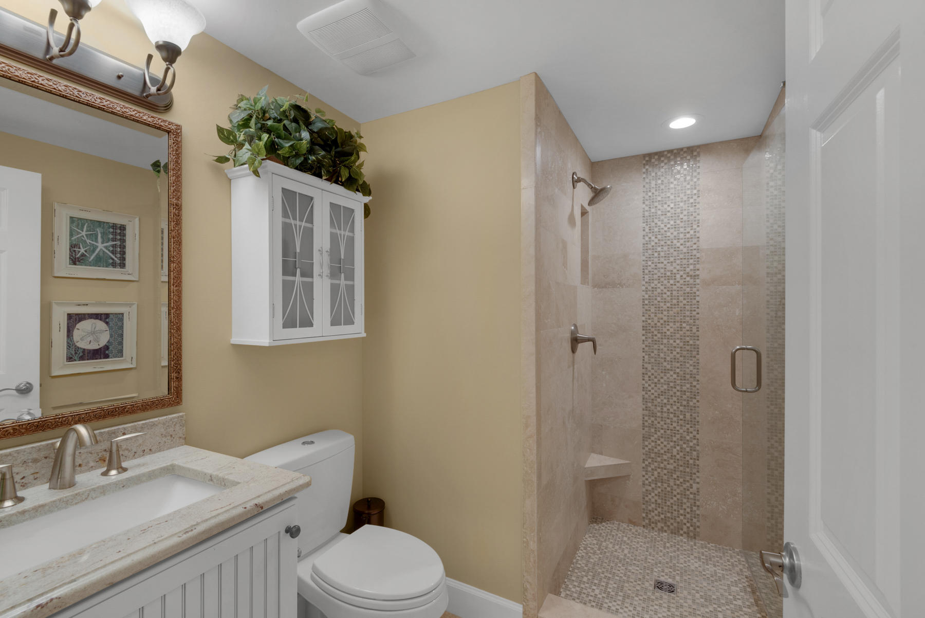 ST. MAARTEN AT SILVER SHELLS - Residential