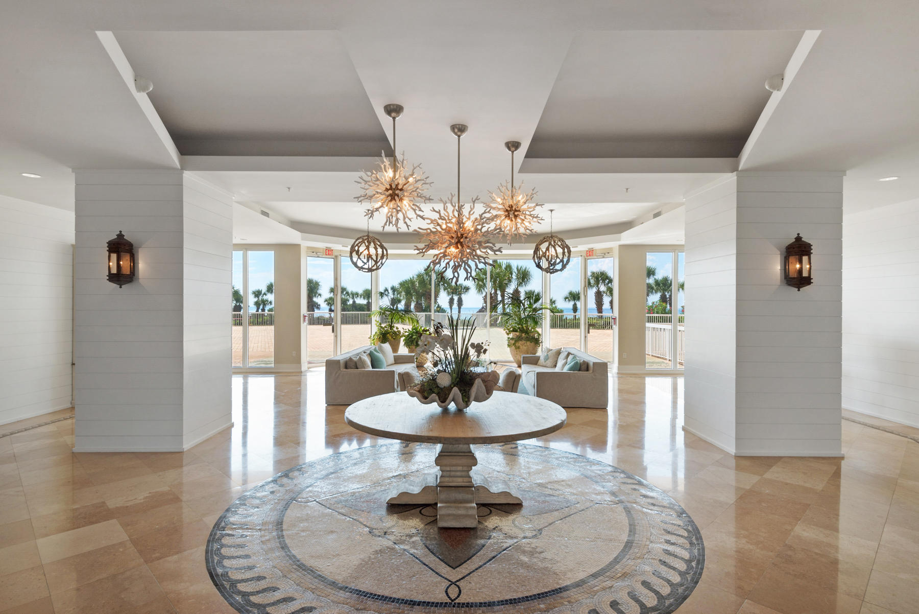 ST. MAARTEN AT SILVER SHELLS - Residential