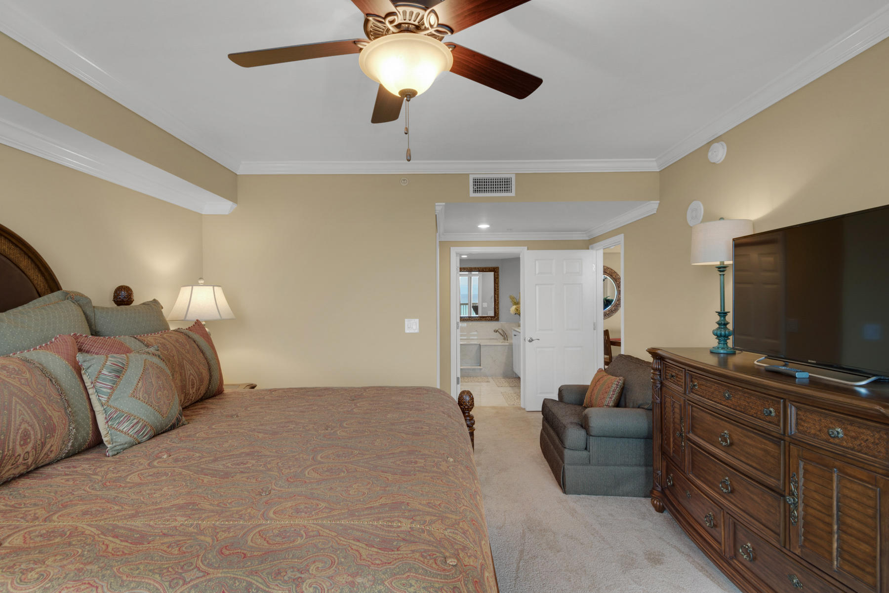 ST. MAARTEN AT SILVER SHELLS - Residential