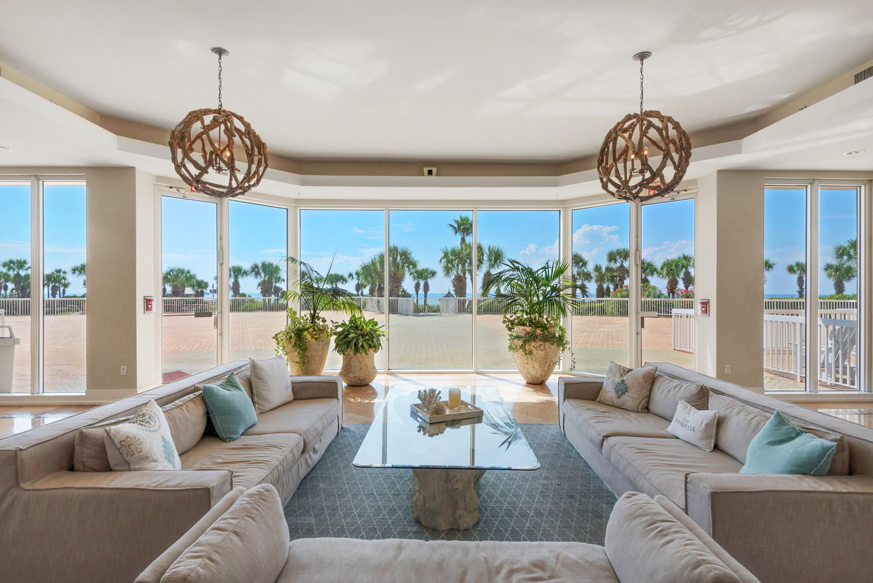 ST. MAARTEN AT SILVER SHELLS - Residential