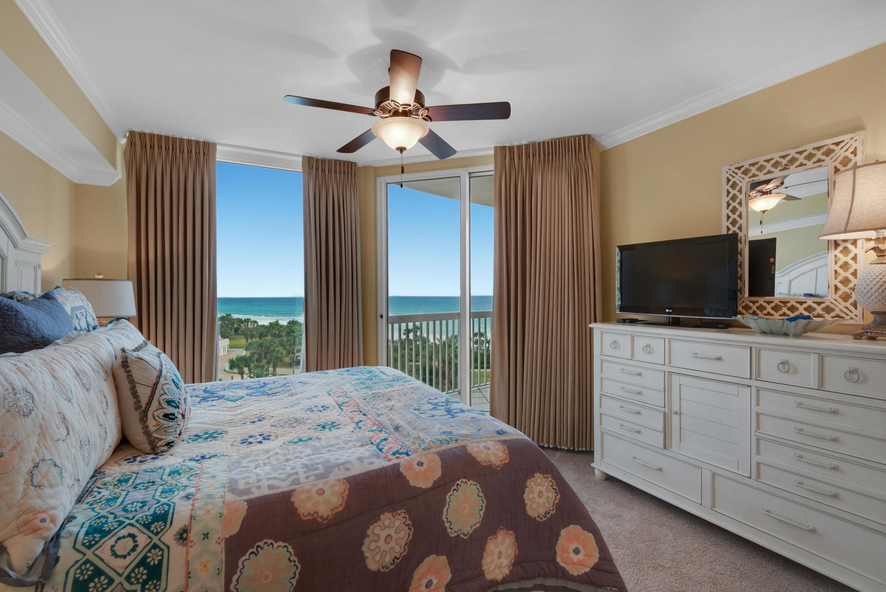 ST. MAARTEN AT SILVER SHELLS - Residential