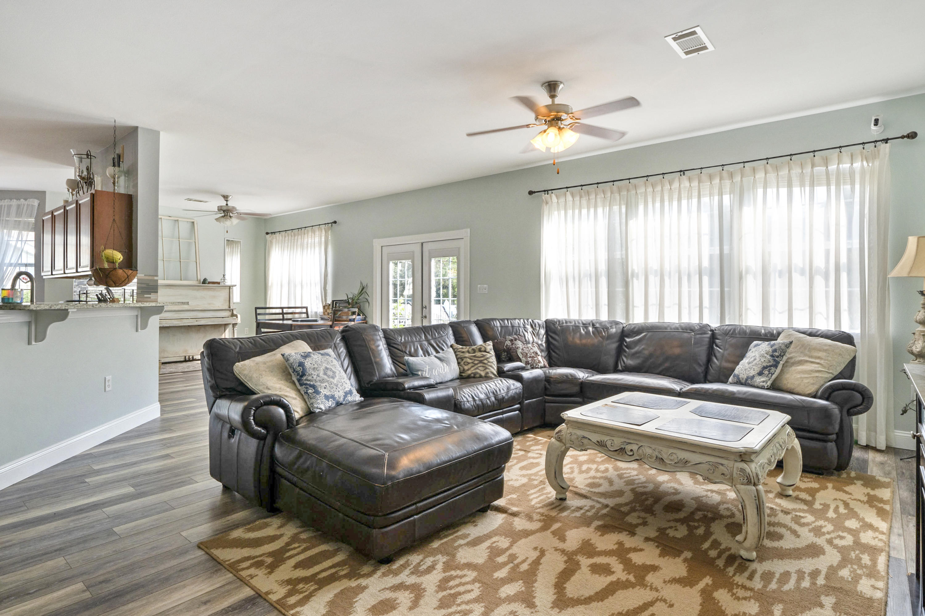 SANDY RIDGE S/D - Residential