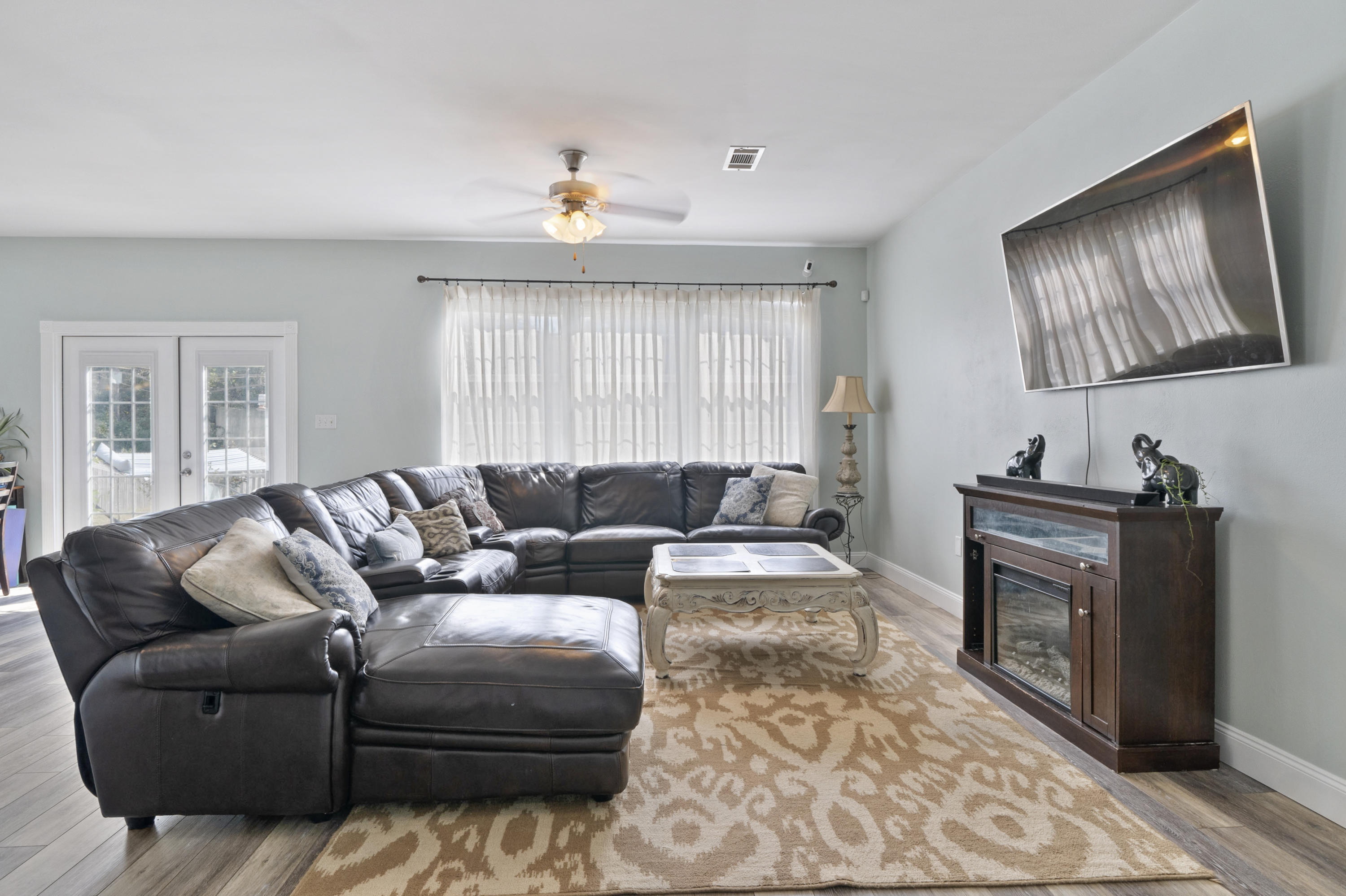 SANDY RIDGE S/D - Residential