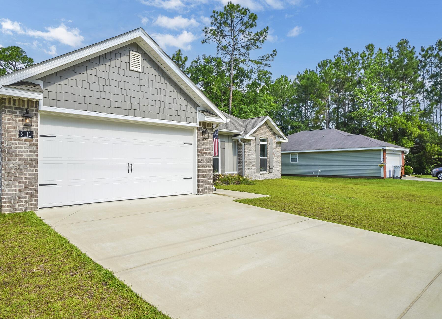 NO RECORDED SUBDIVISION - Residential Lease