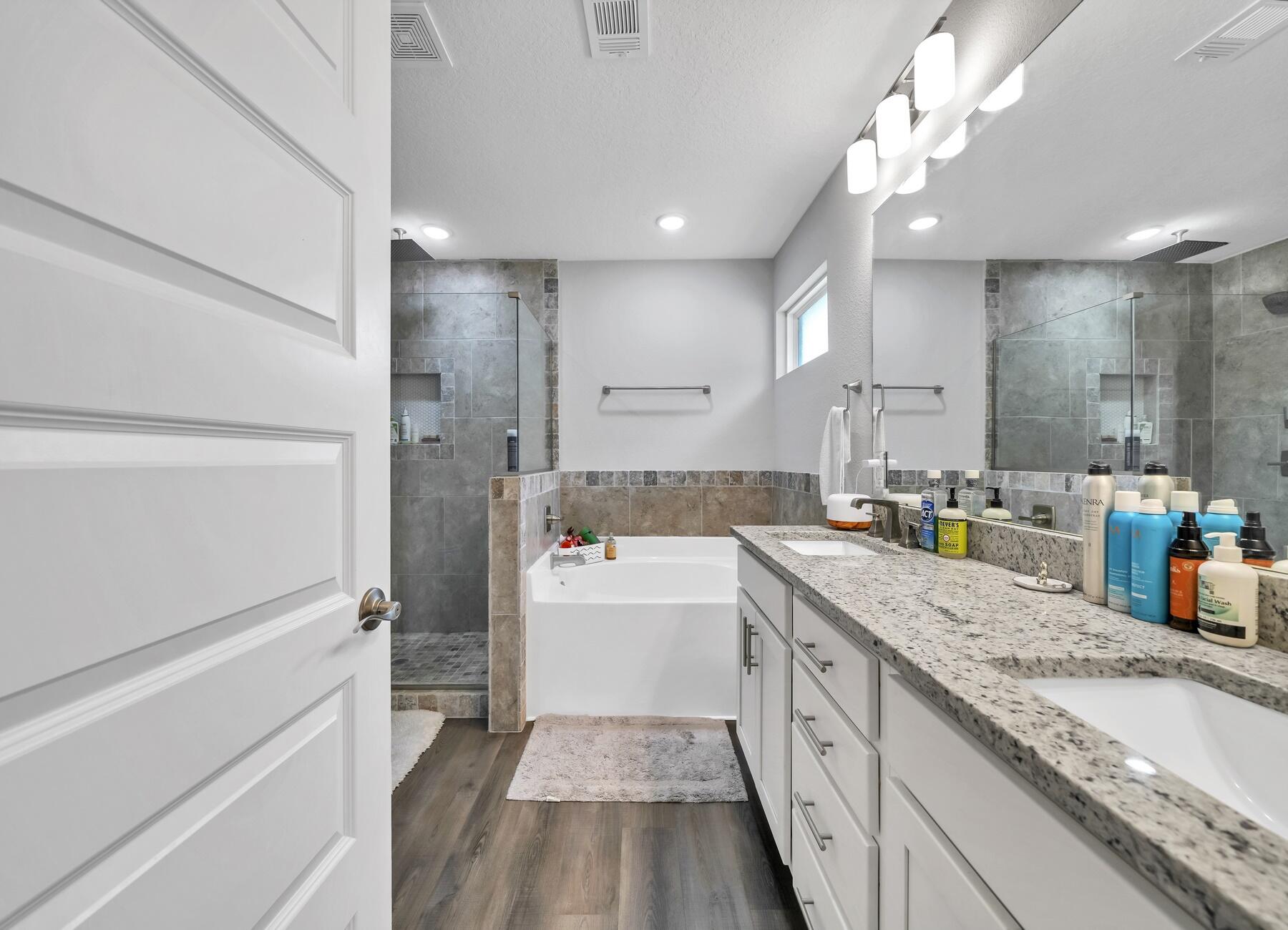 NO RECORDED SUBDIVISION - Residential Lease