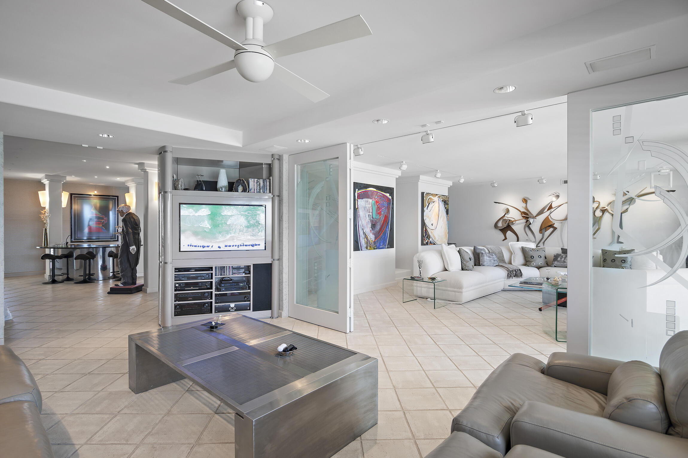 GULFSHORE CONDO - Residential