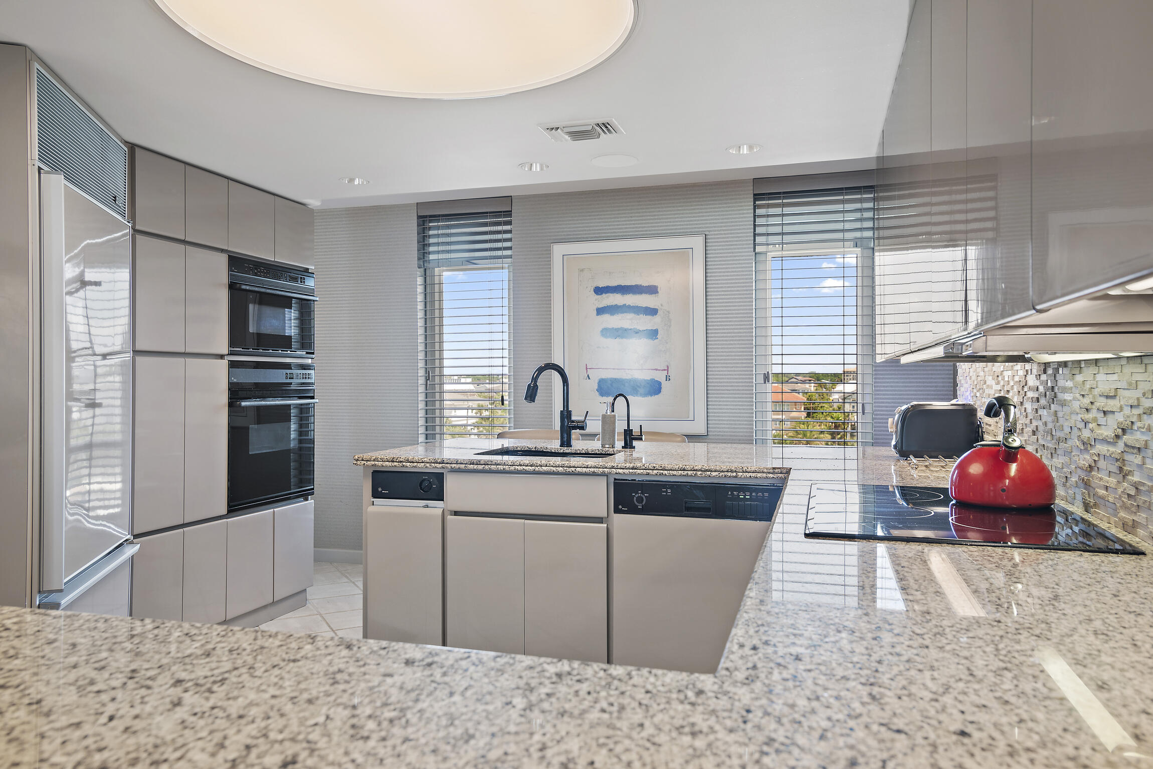 GULFSHORE CONDO - Residential