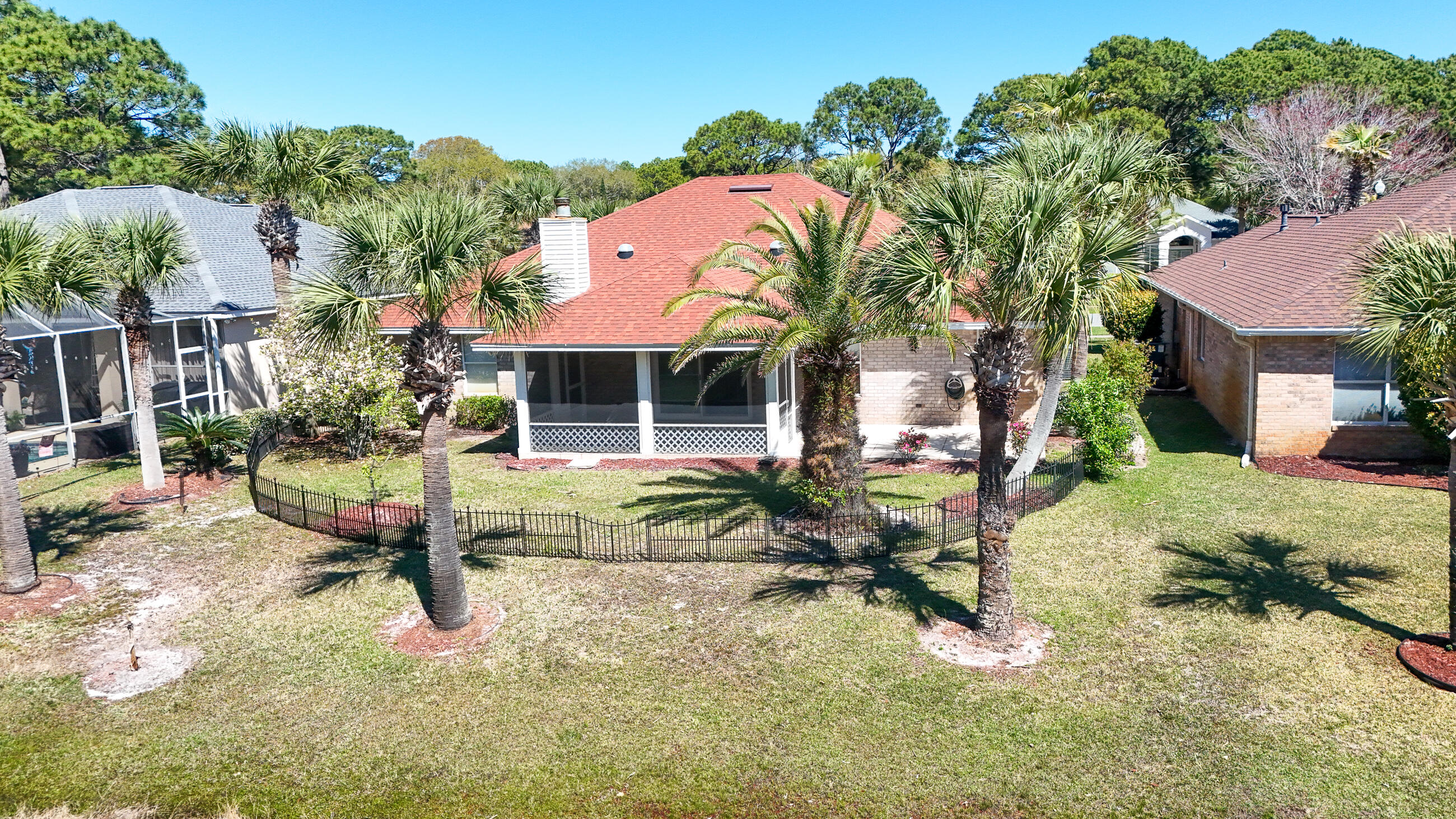 INDIAN LAKE PH 1 - Residential Lease