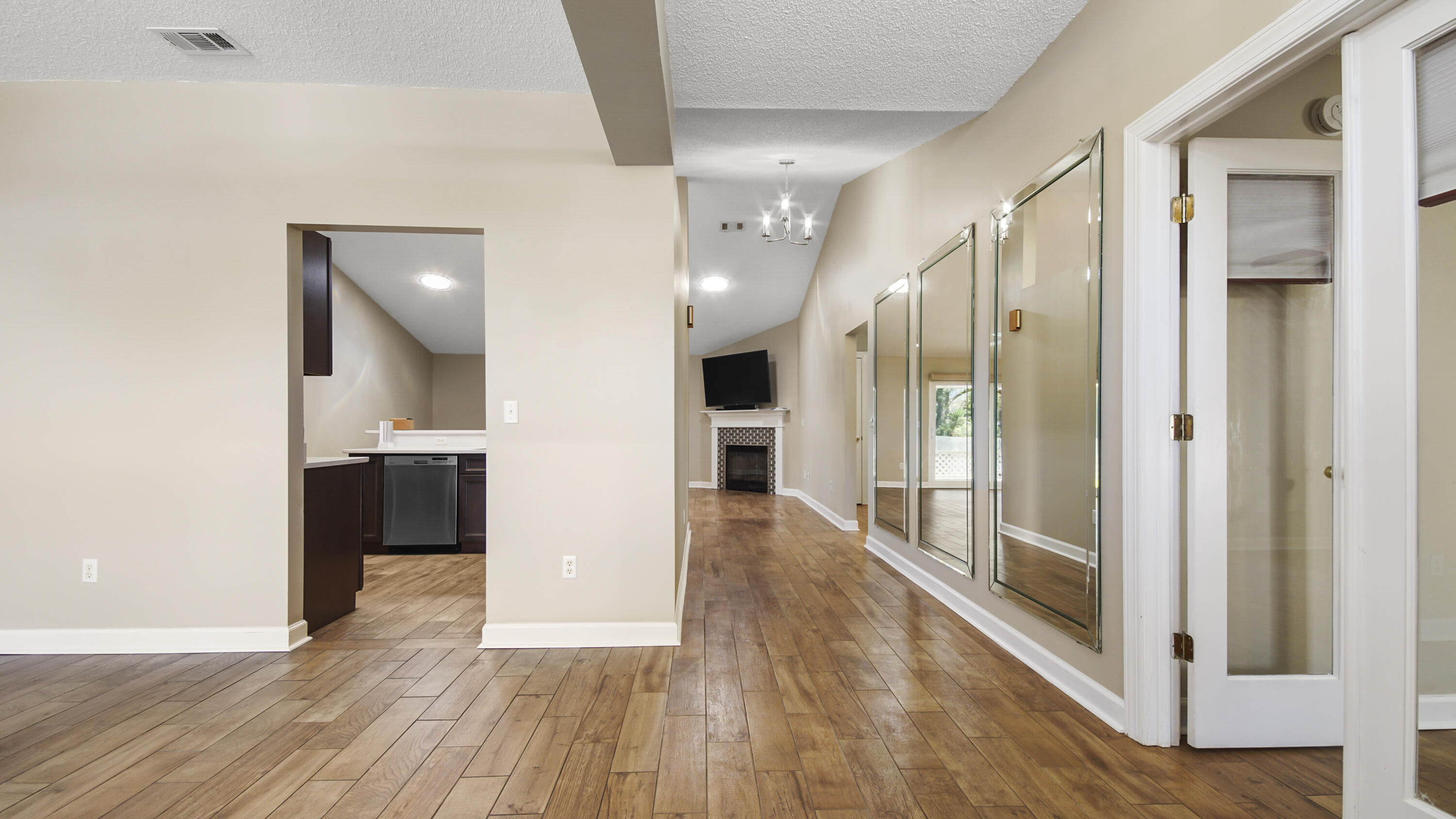 INDIAN LAKE PH 1 - Residential Lease