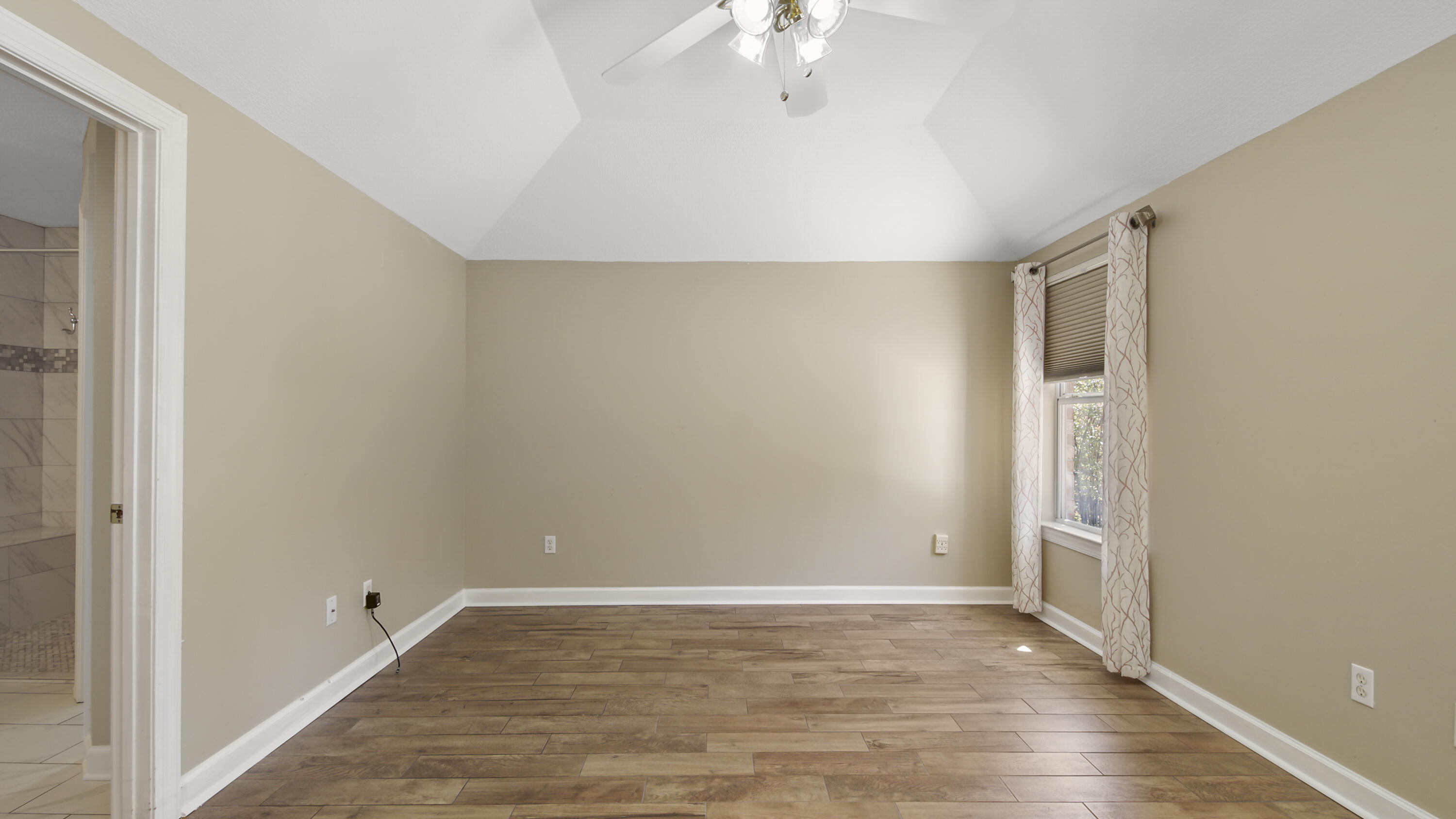 INDIAN LAKE PH 1 - Residential Lease