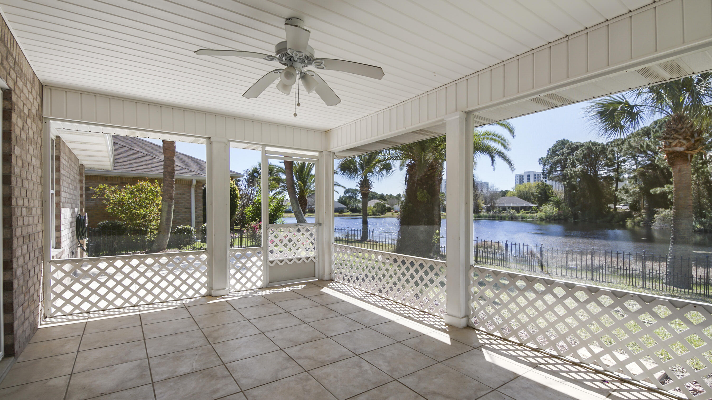 INDIAN LAKE PH 1 - Residential Lease