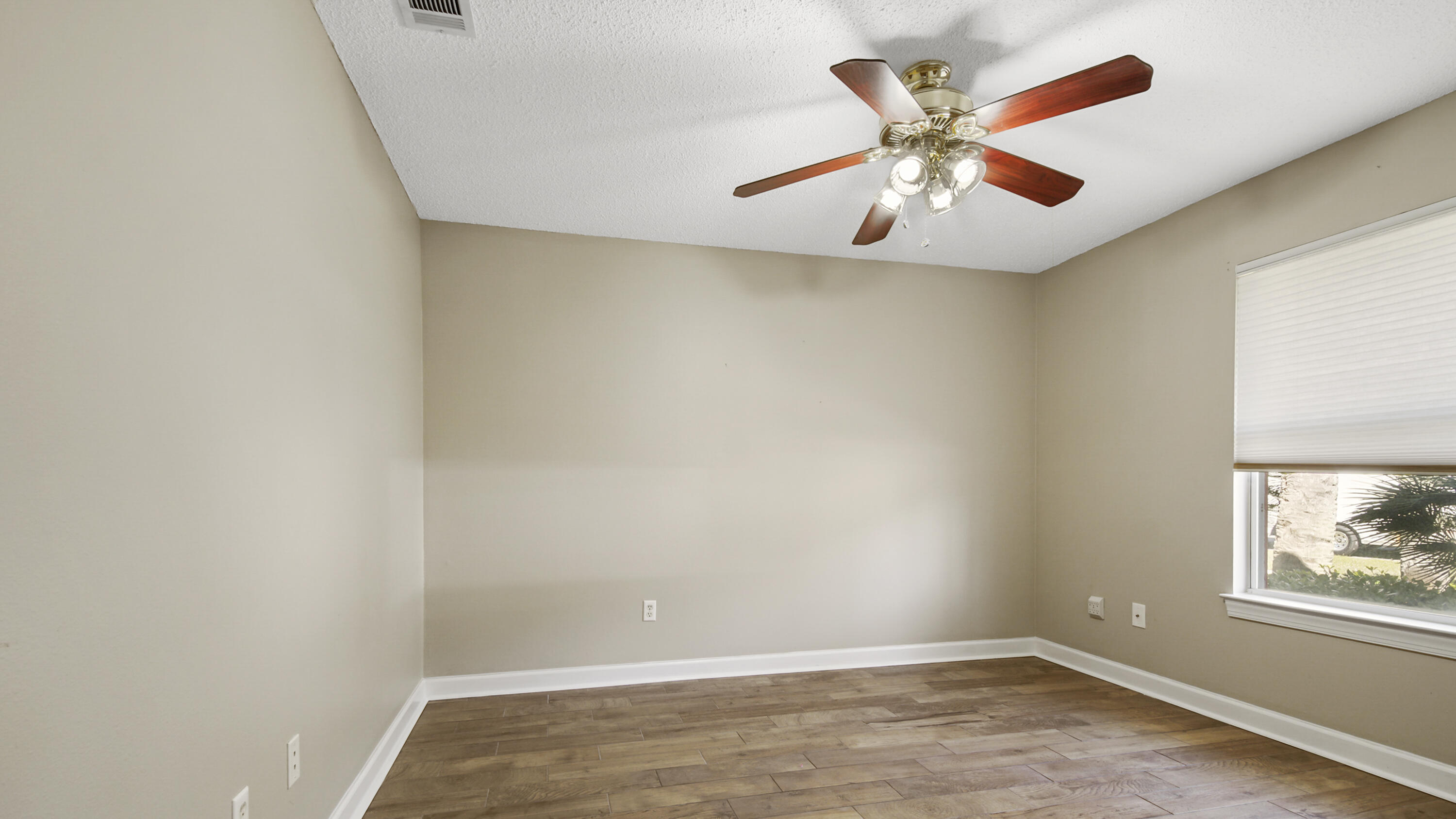 INDIAN LAKE PH 1 - Residential Lease