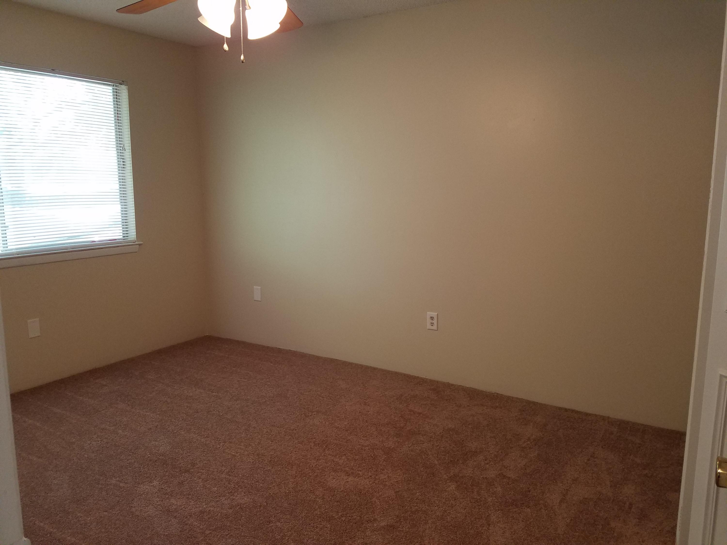 COLLEGE PARK CONDO - Residential