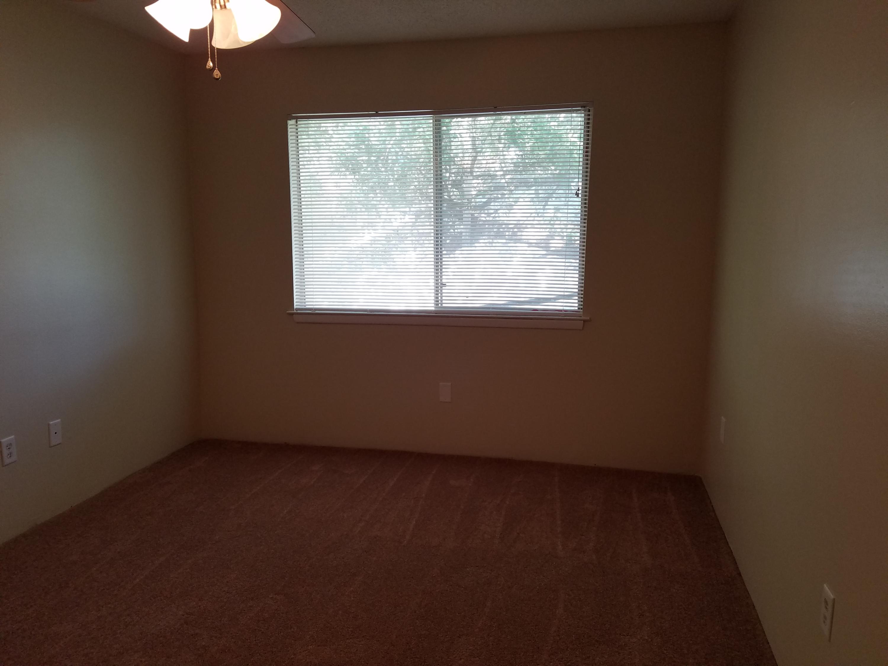 COLLEGE PARK CONDO - Residential